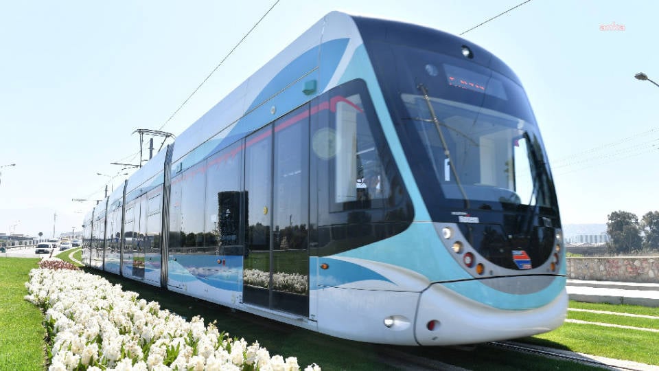 Izmir De Toplu Ulasima Secim Duzenlemesi