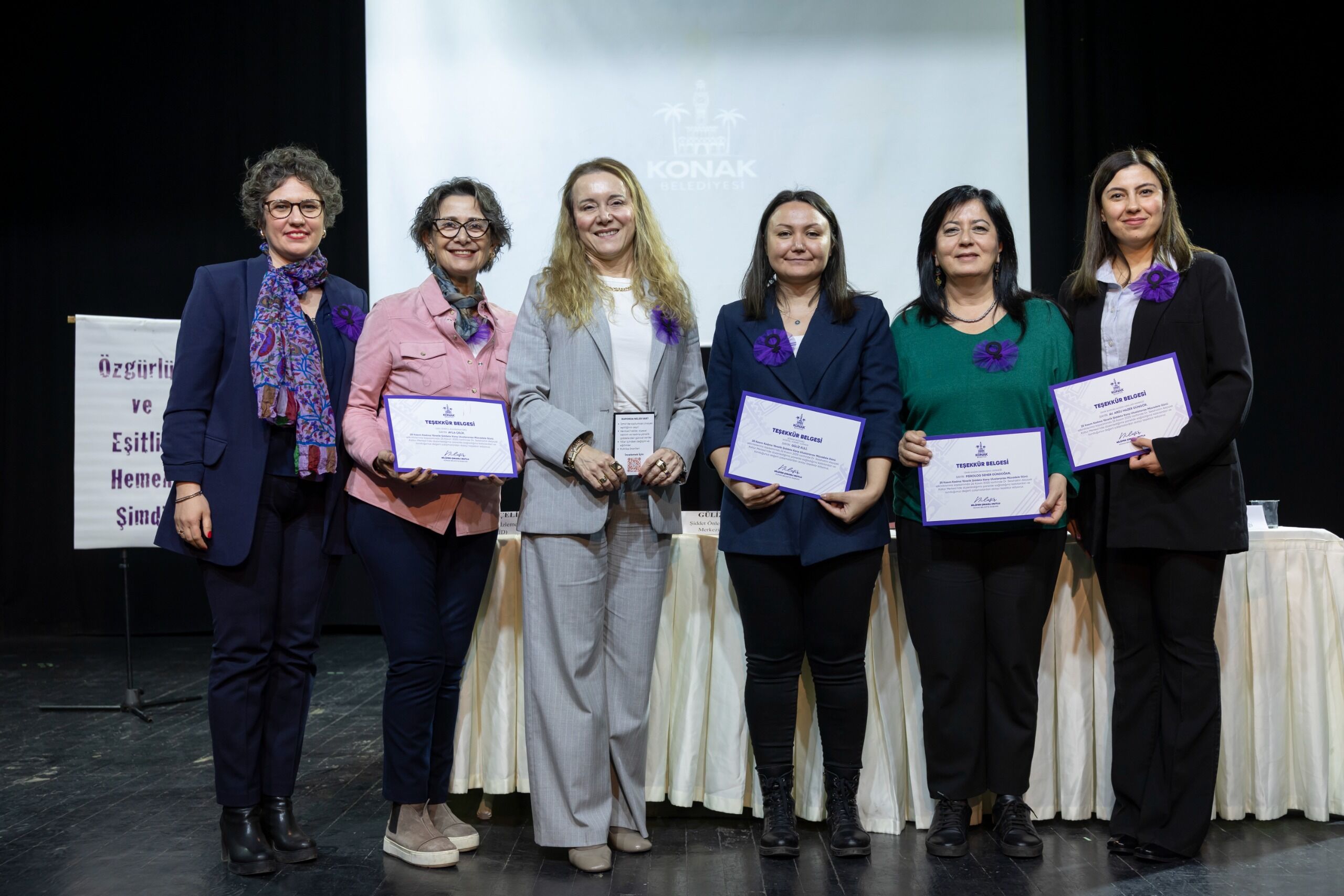 Konak’tan Şiddetle Mücadeleye Güçlü Destek (4)