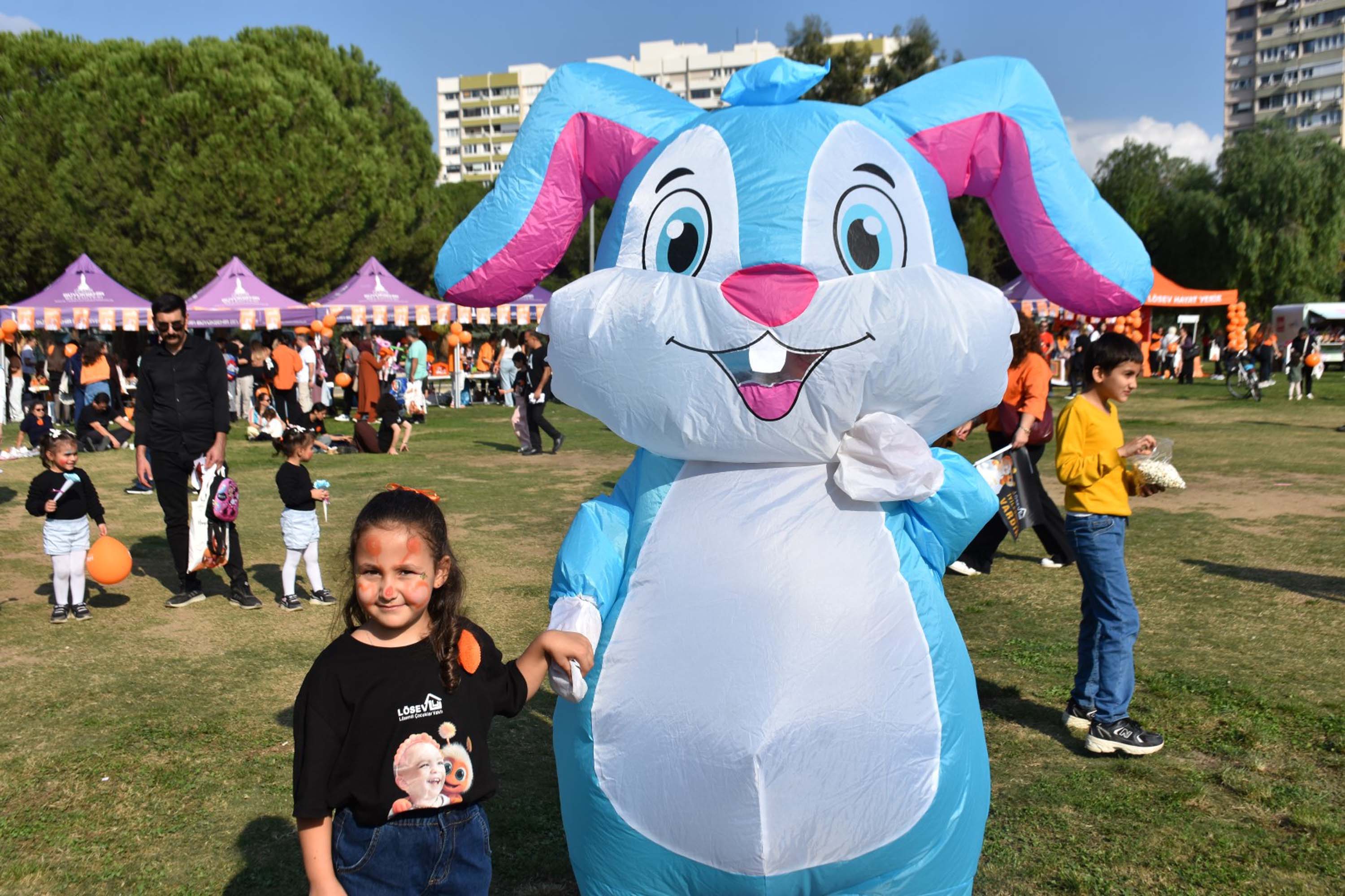 L O S E V D E N I Z M I R’ D E F A R K I N D A L I K K O R T E J I E 1005492 298322