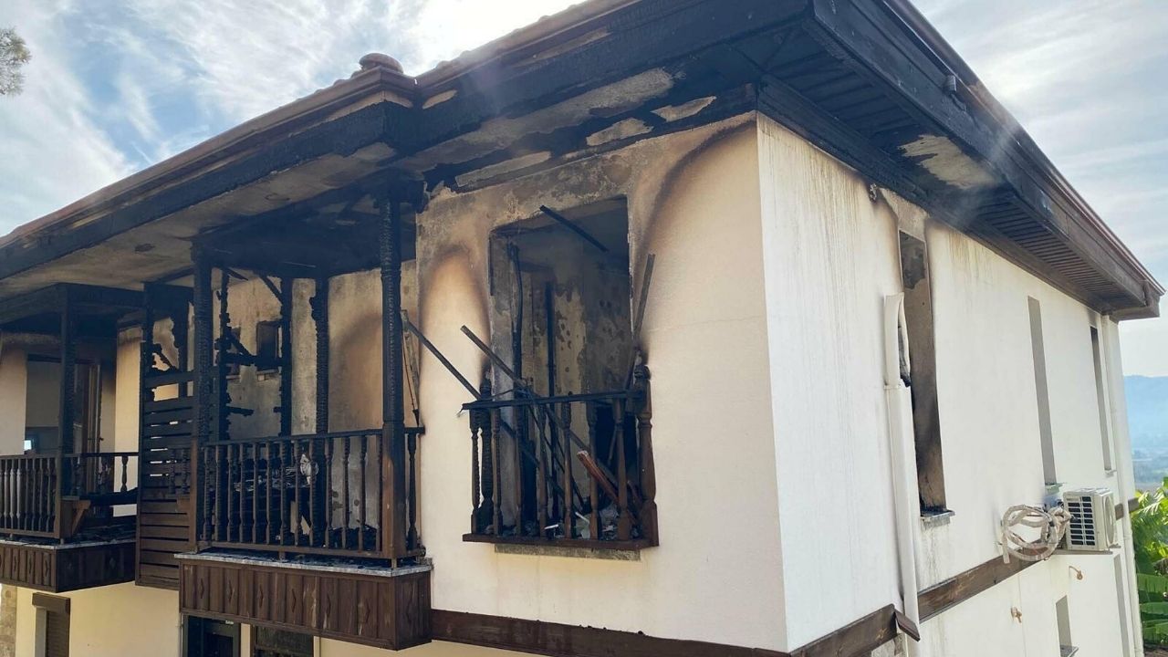 Muğla’da Korkunç Olay Evi Ateşe Verip Jandarmaya Saldırdı (4)