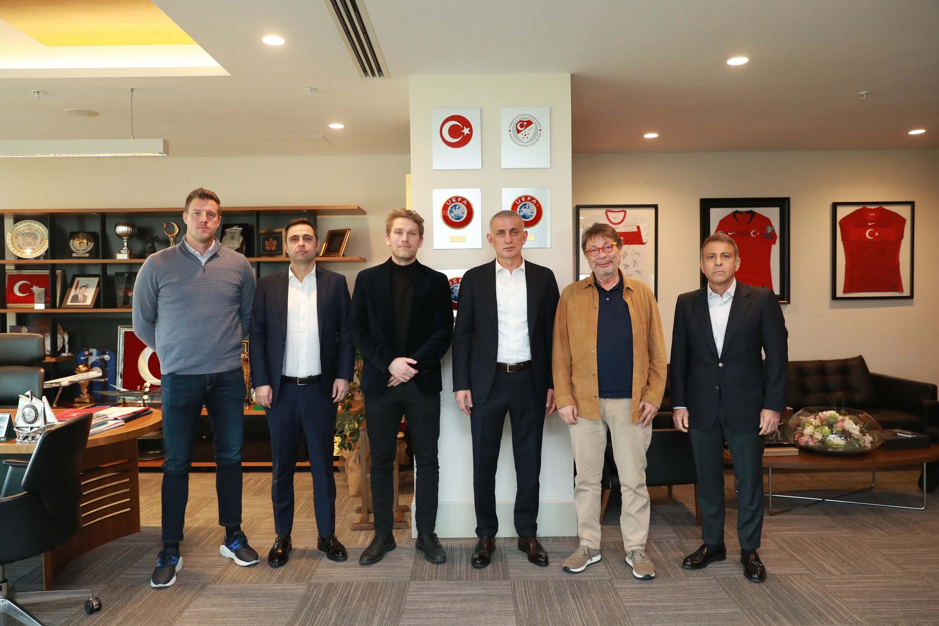 T F F B A S K A N I H A C I O S M A N O G L U N D A N G O Z T E P E Y 996509 295619