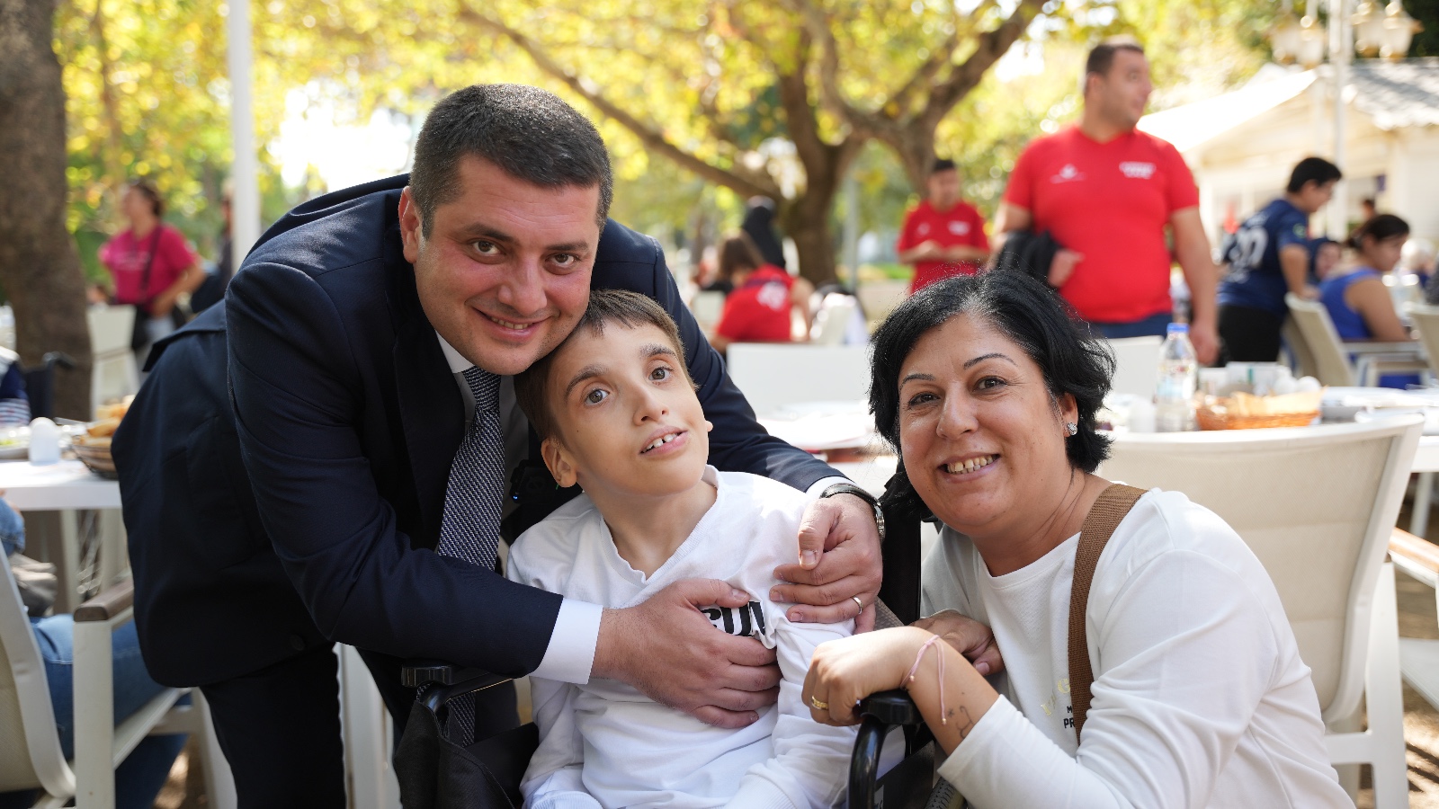 4015F8D0 C323 4A8C A0A7 451Ef20F8A60