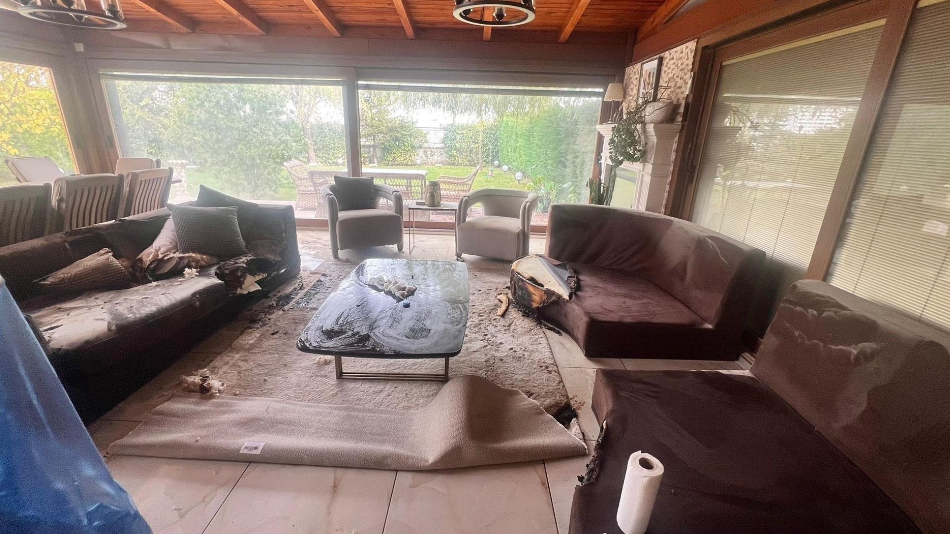 Dekoratif Şömine Facialara Neden Oldu 41 Yaşındaki Kadın Alevlerin Içinde Kaldı (2)