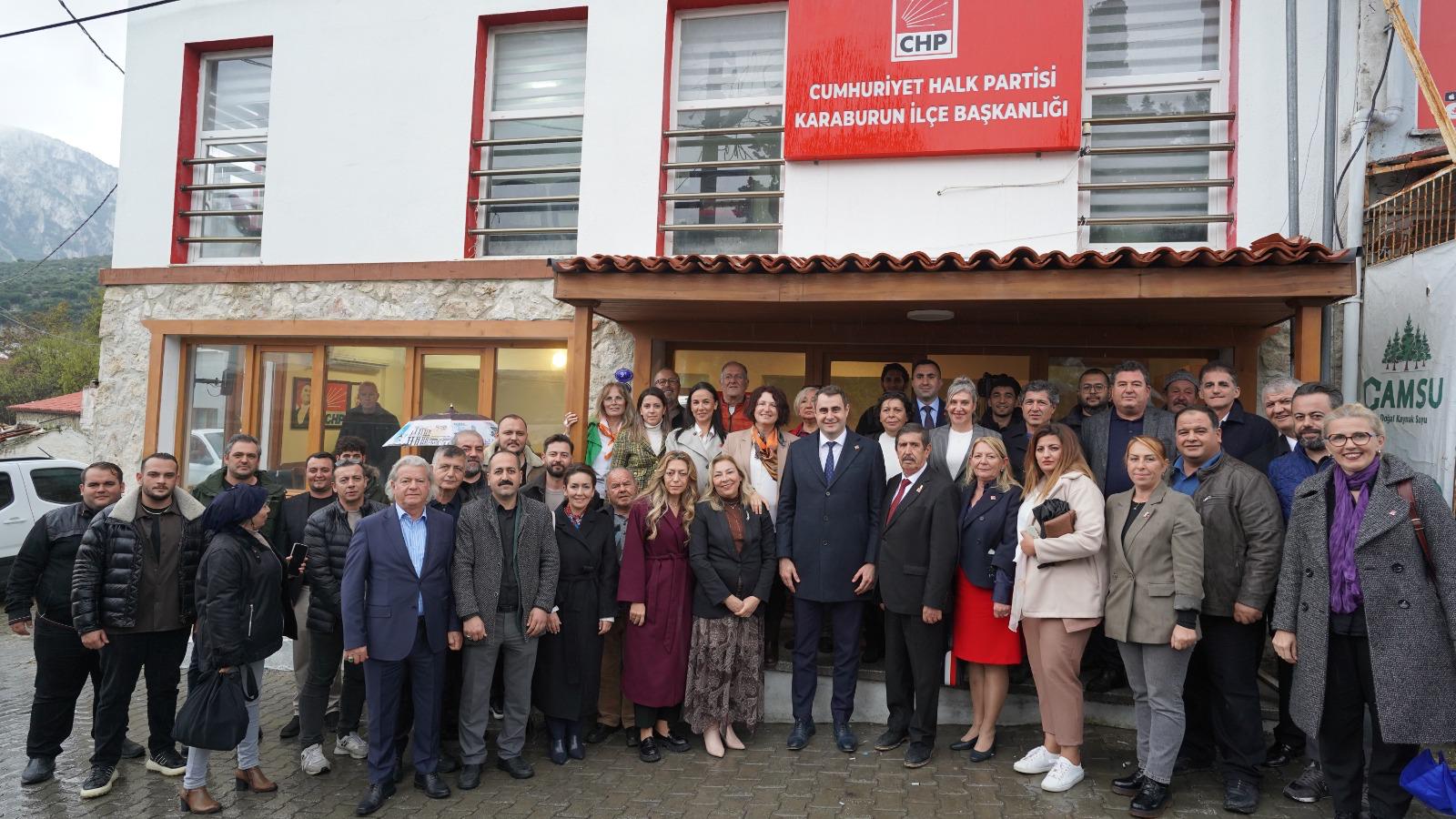 P H O T O 2025 12 25 19 18 10 1