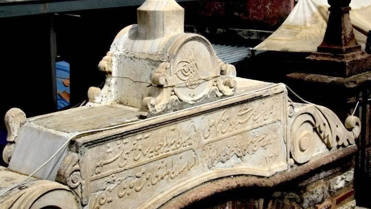 Hacı Hüseyin Medresesi-2