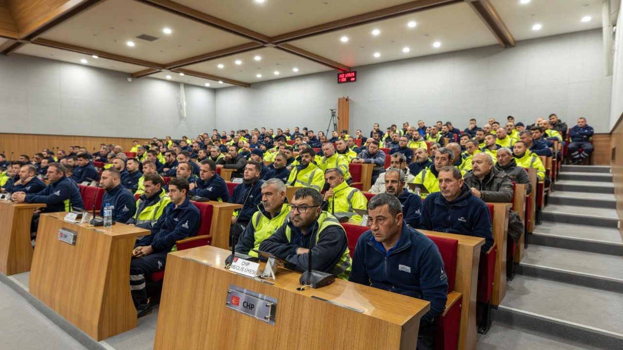 İzmir’in sağlığı sahadaki emekle korunuyor