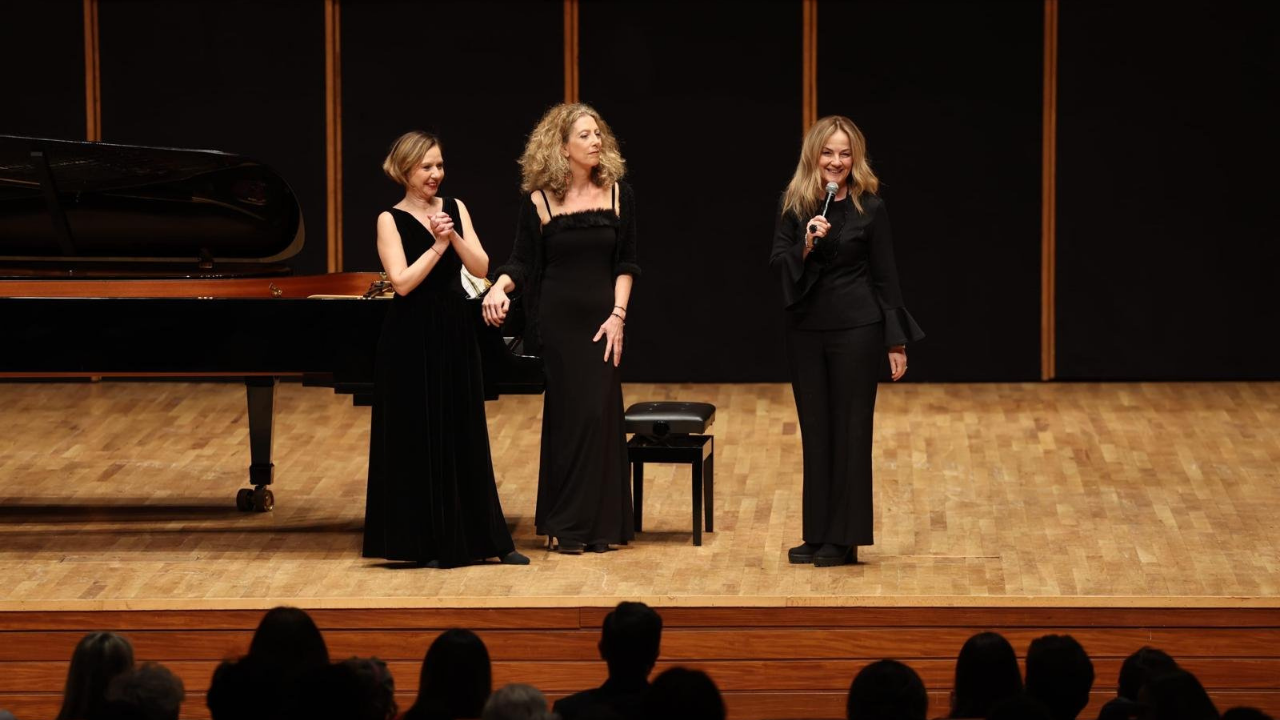 İki piyano, iki kültür: AASSM’de duygusal konser-2