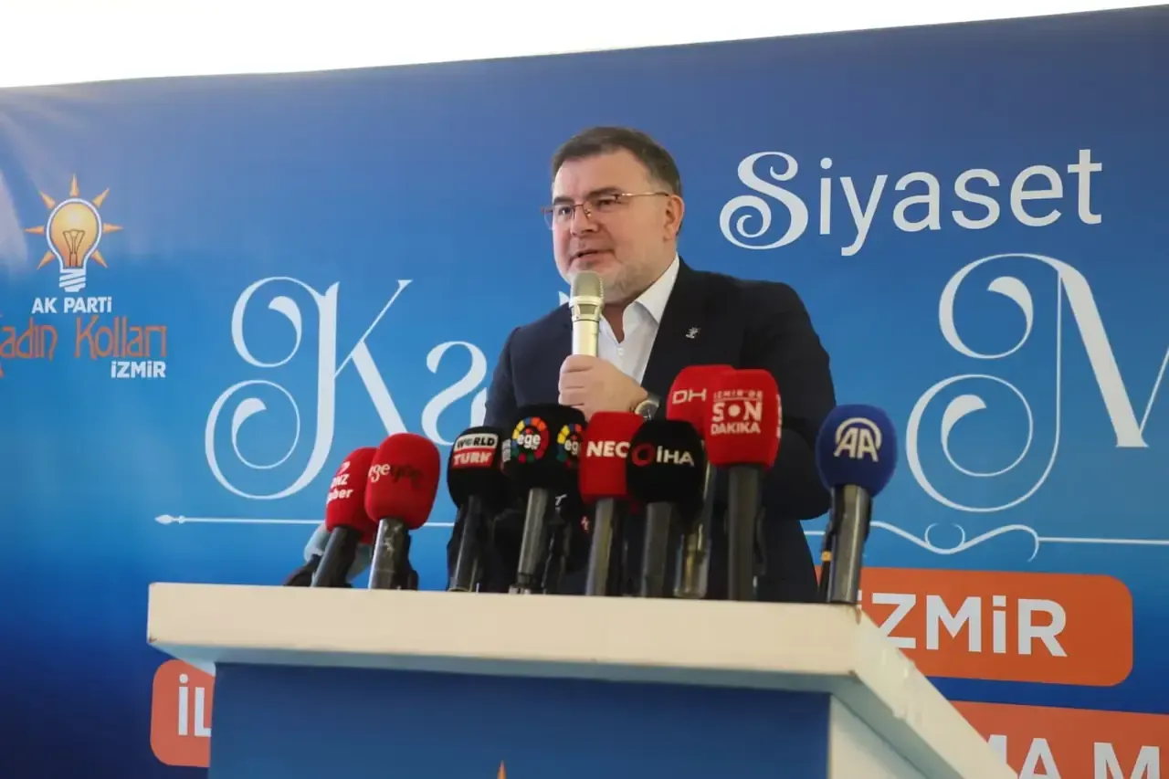 Ak Partili Cankiri Iki Mikrofon Gorunce Algi Ile Izmiri Yonetiyorlar 2