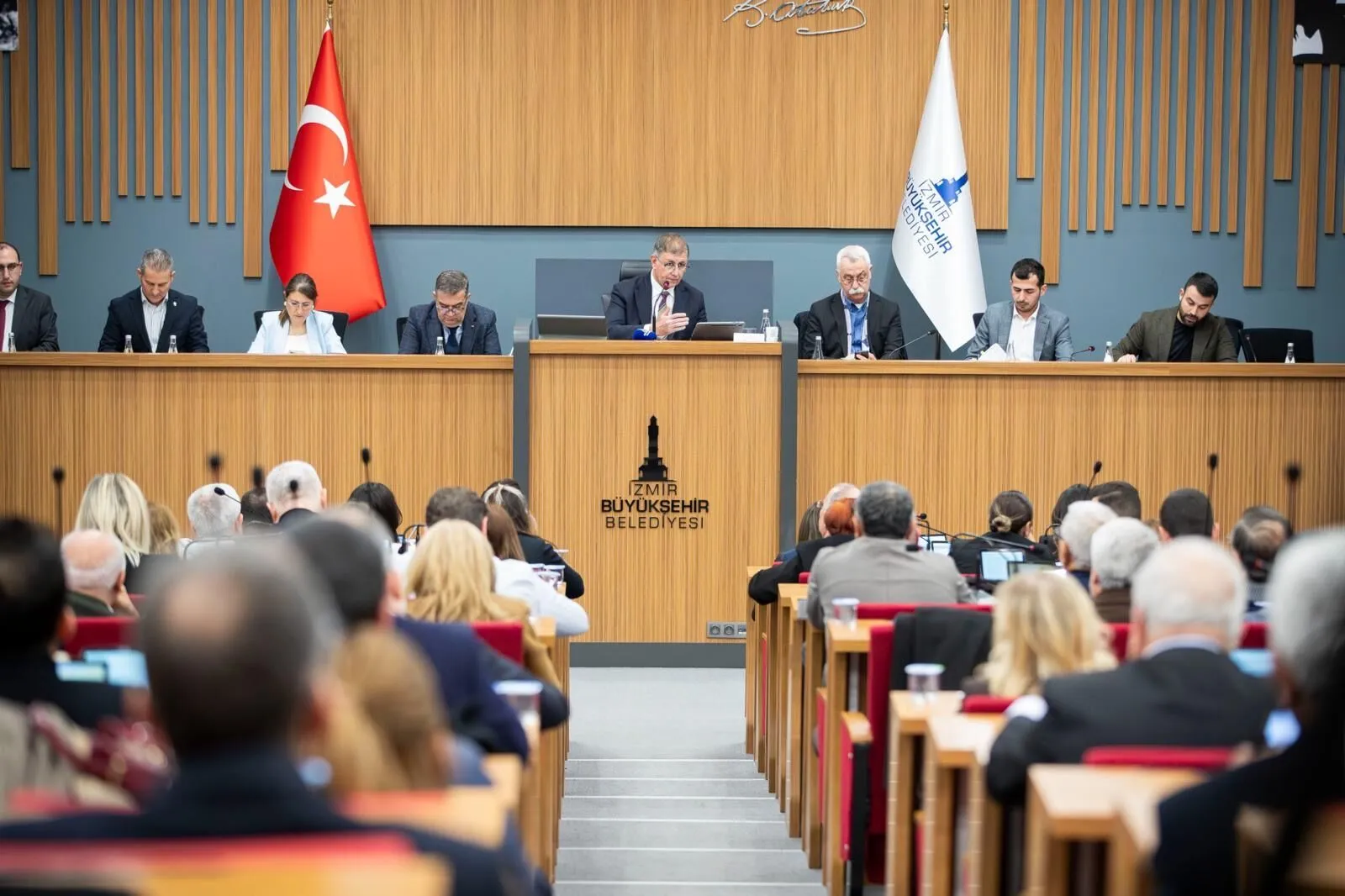 Cemil Tugaydan Cankaya Otoparki Ve Opera Binasi Aciklamasi Cercevesiz Gonderiyorum 3