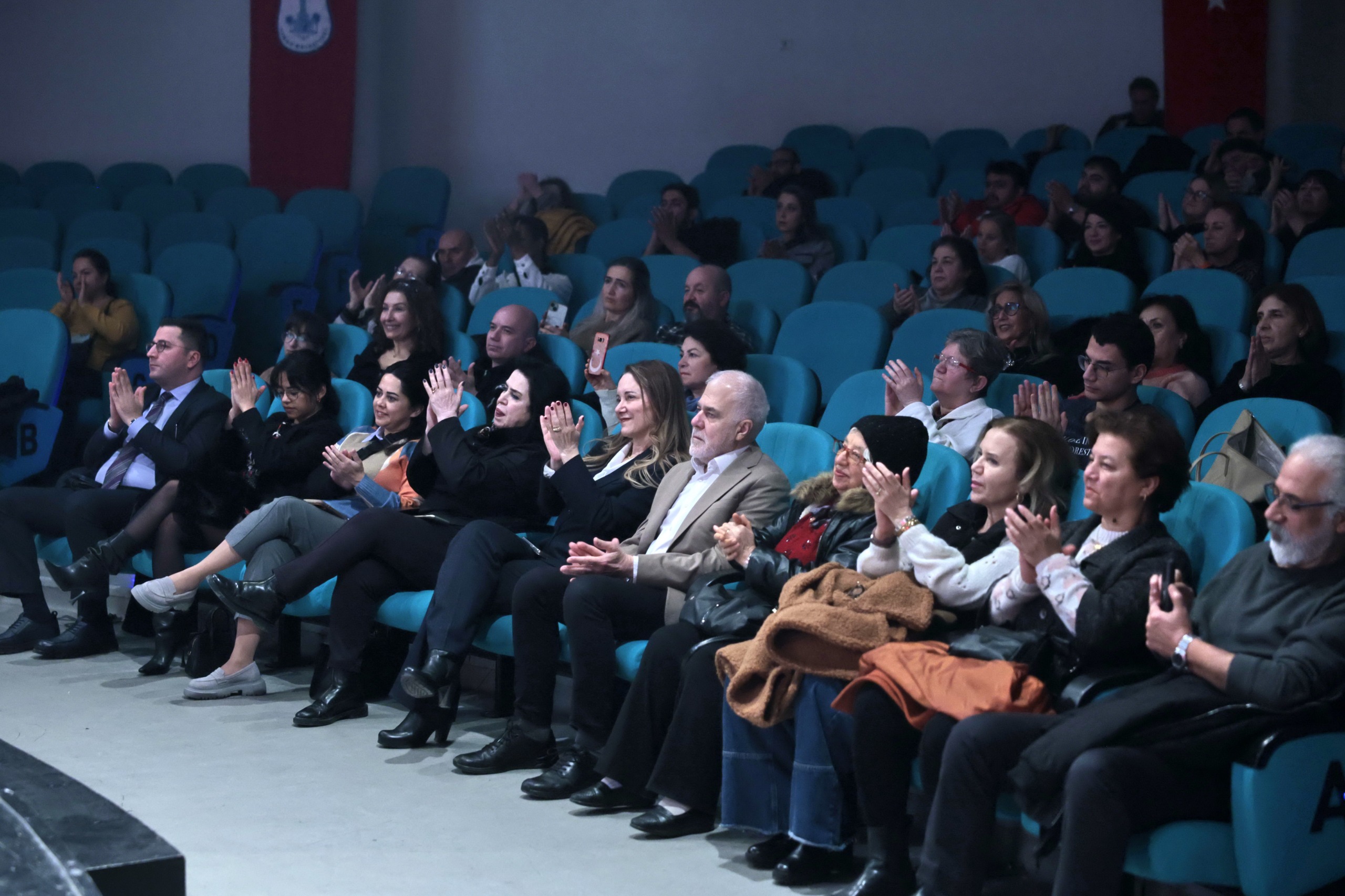 Konak’ta Nazım’a Unutulmaz Anma (2)