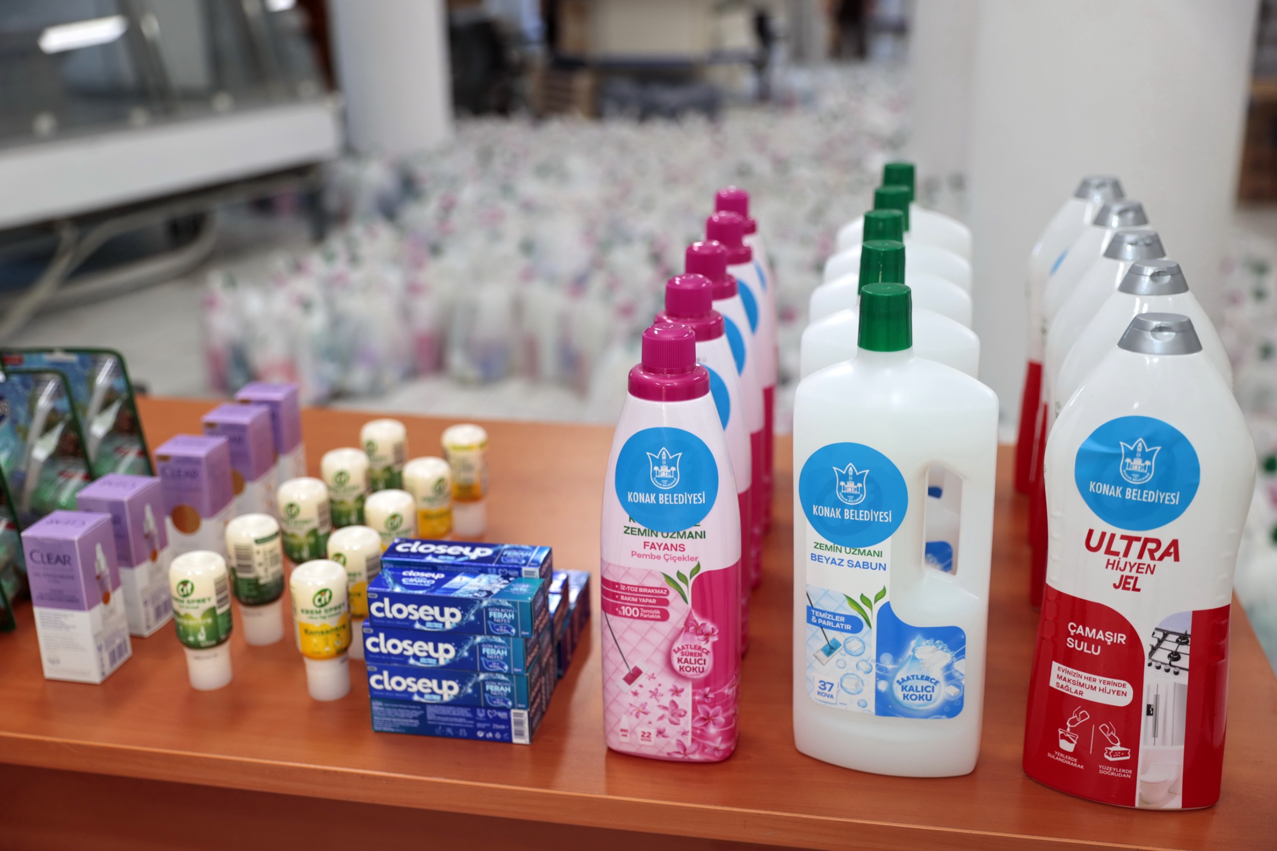 Konak’tan Ihtiyaç Sahiplerine Temizlik Ve Hijyen Malzemesi Desteği (4)