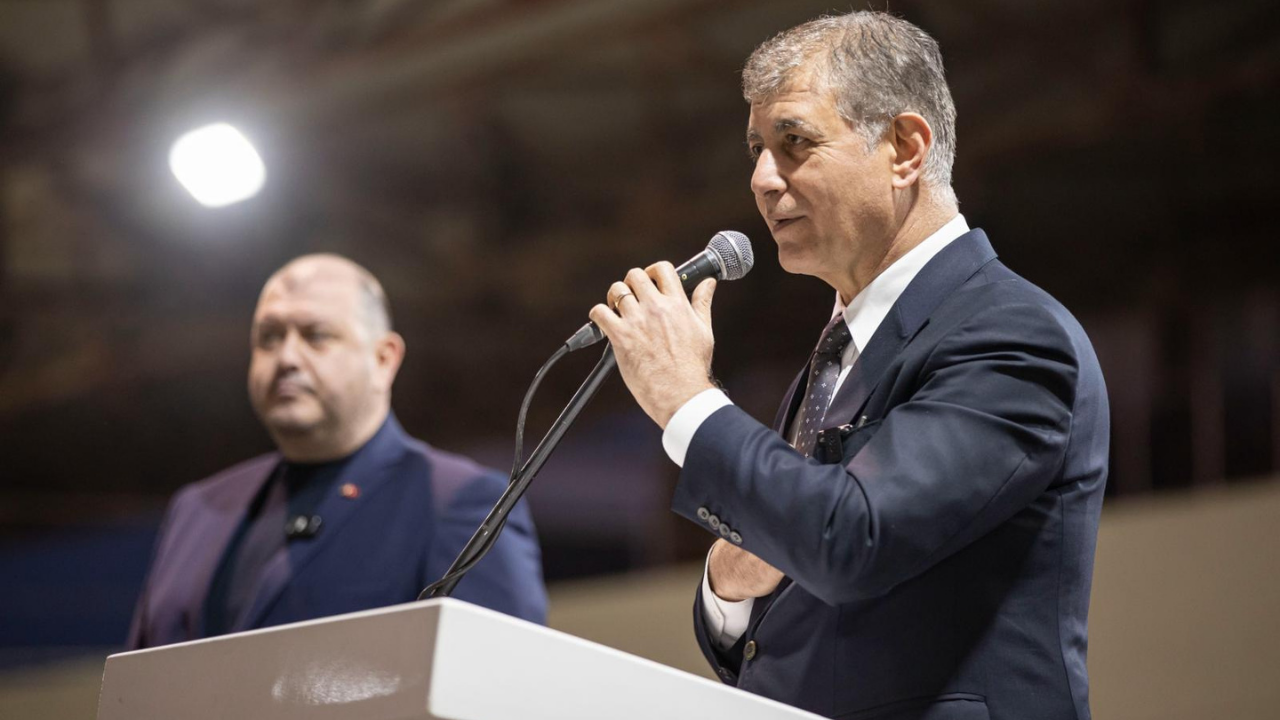 Başkan Cemil Tugay1