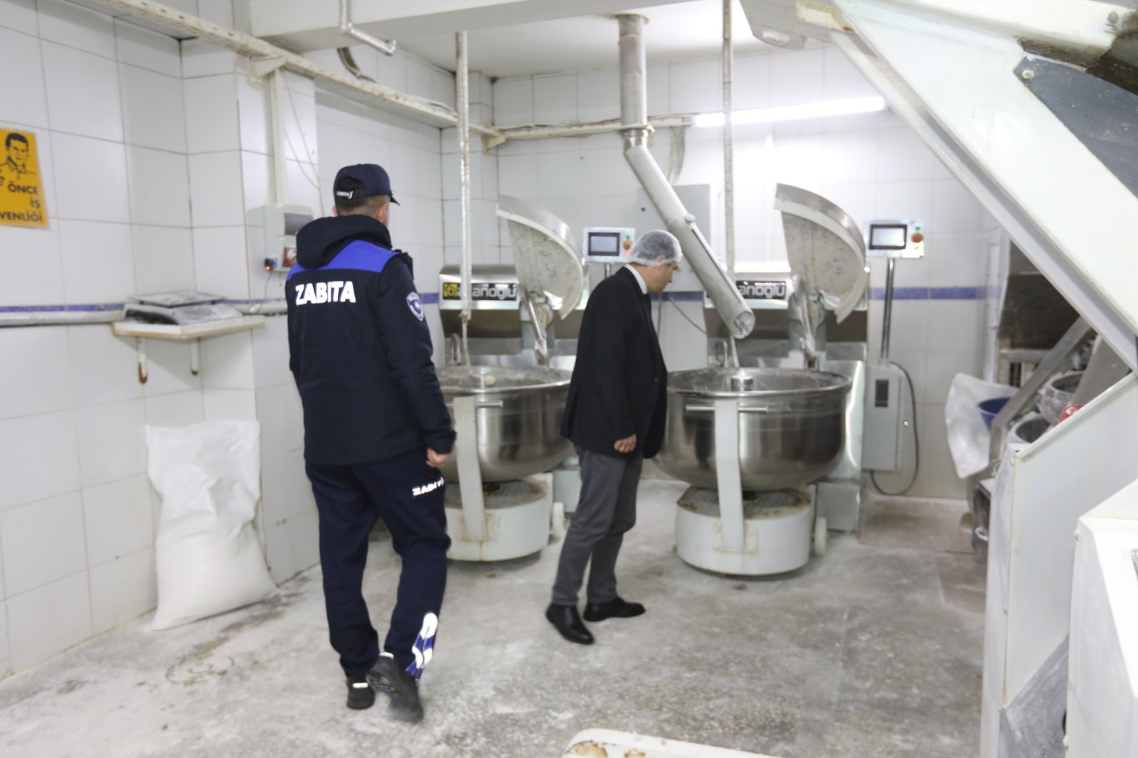 Efes Selçuk Belediyesi Zabıta Müdürlüğü’nden Ramazan Ayı Öncesi Sıkı Denetim (4)