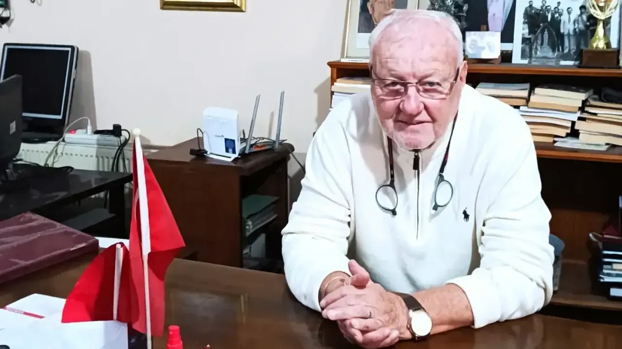 İZFAK Başkanı Bülent Tokalıoğlu