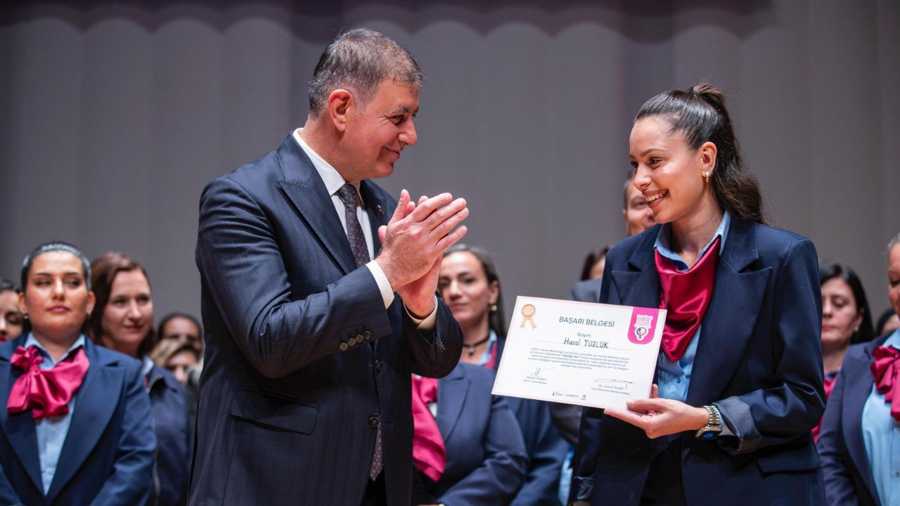 Kadınlar Direksiyon Başında: İzmir’de ESHOT’tan İlham Veren Başarı Hikayeleri-2