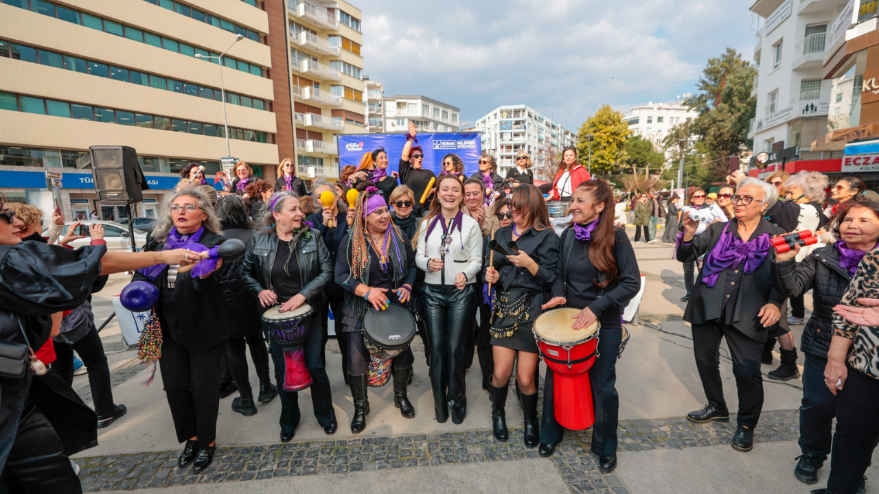 Konak’ta kadın emeği ve dayanışmasına festival gibi kutlama-2