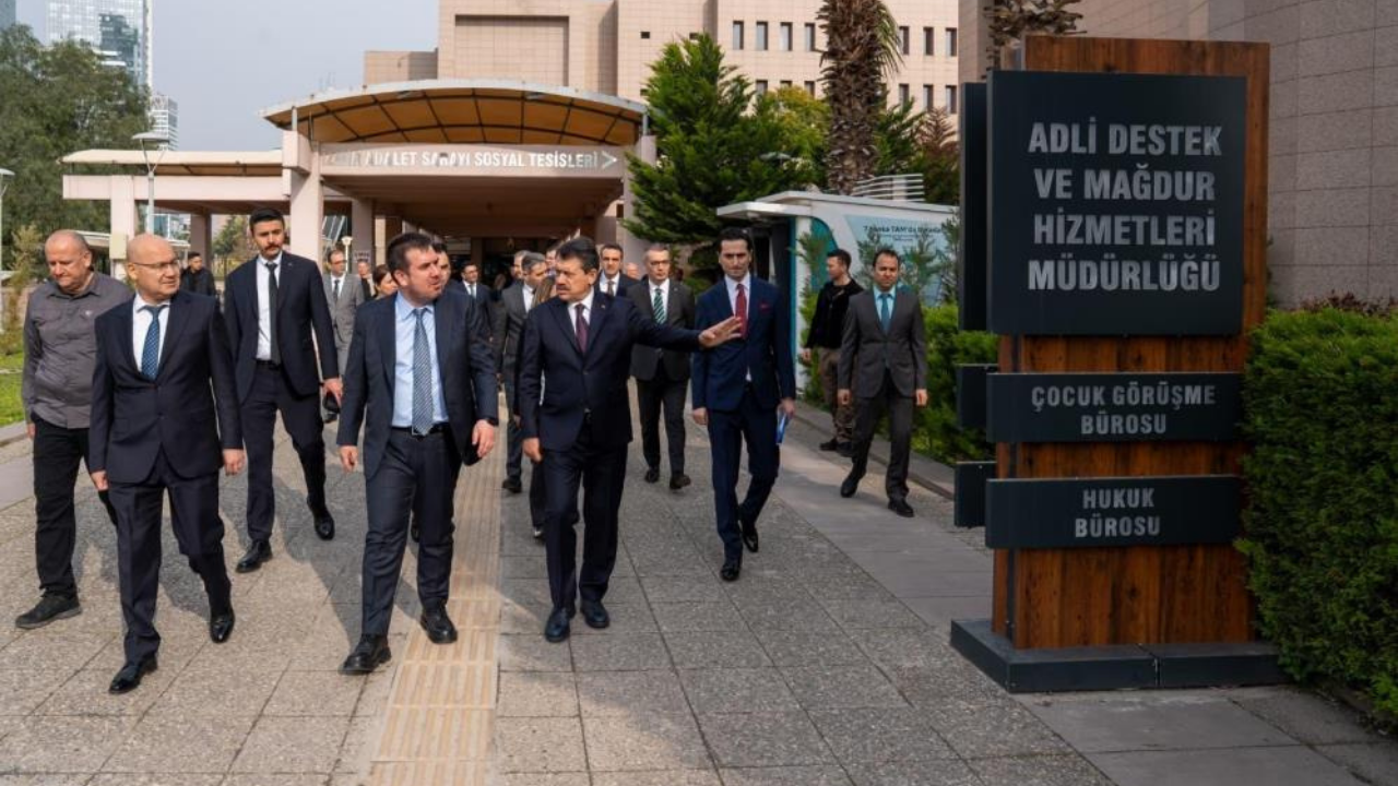 İzmir Adliyesi’ne ziyaret-2