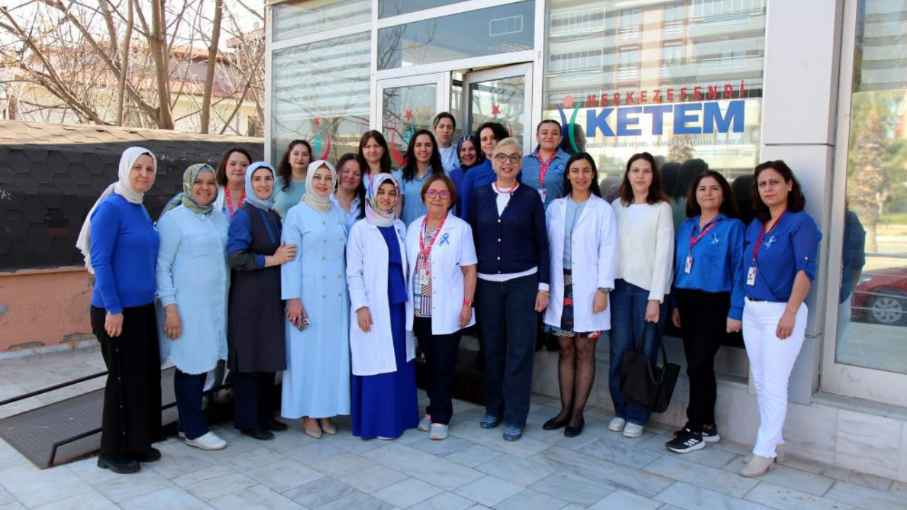 Kanseri anlattı, kendisi de aynı hastalığa yakalandı-2