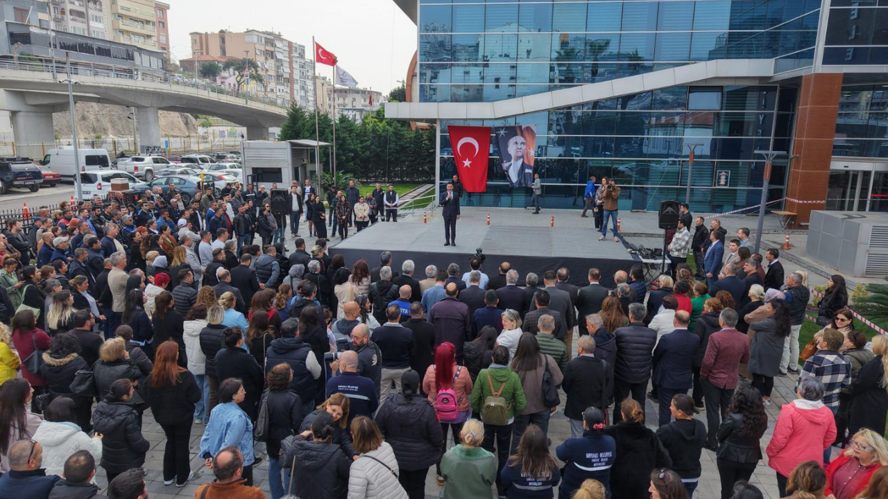 Bayraklı Belediyesi'nde Bayramlaşma