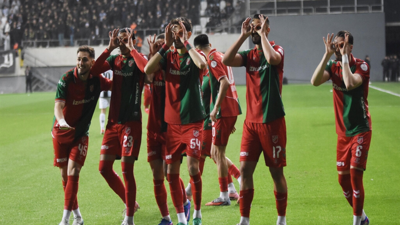 Derbi Fatihi Karşıyaka-1