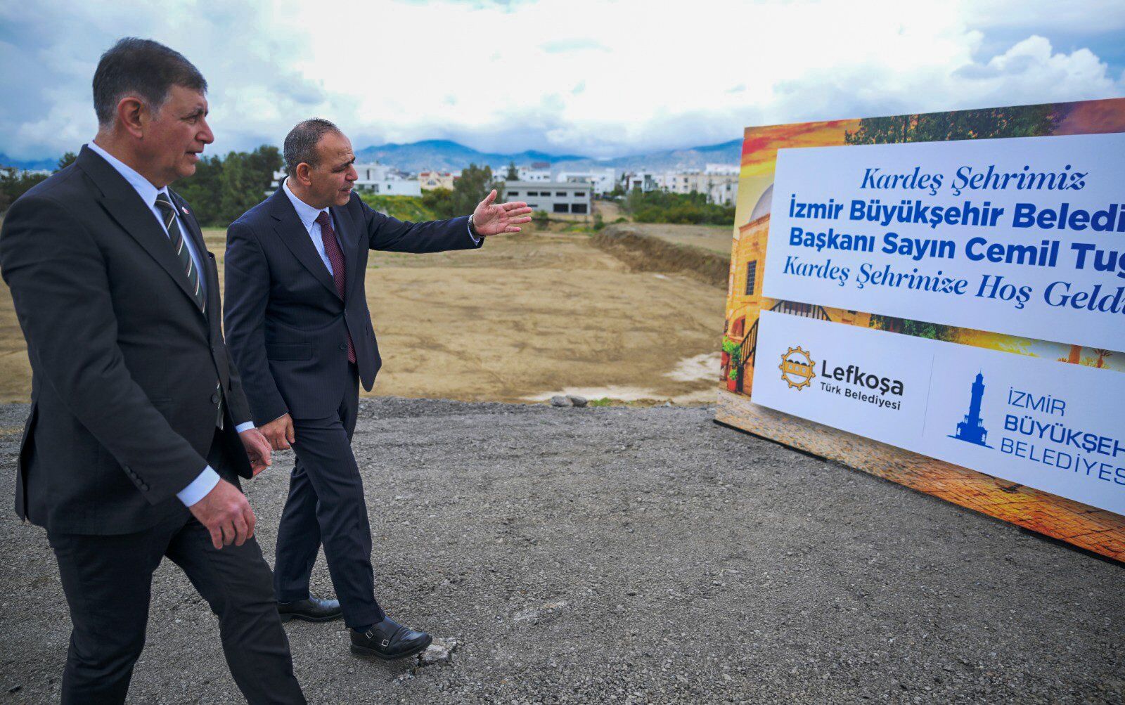 H E Q L L V9A I A A P T0 H