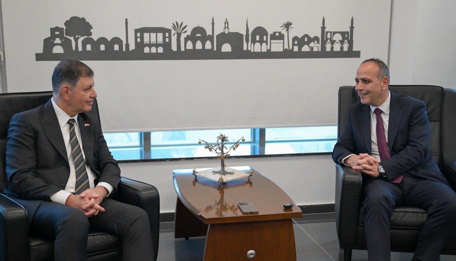 H E Q L L Vd Wc A Apg Ed