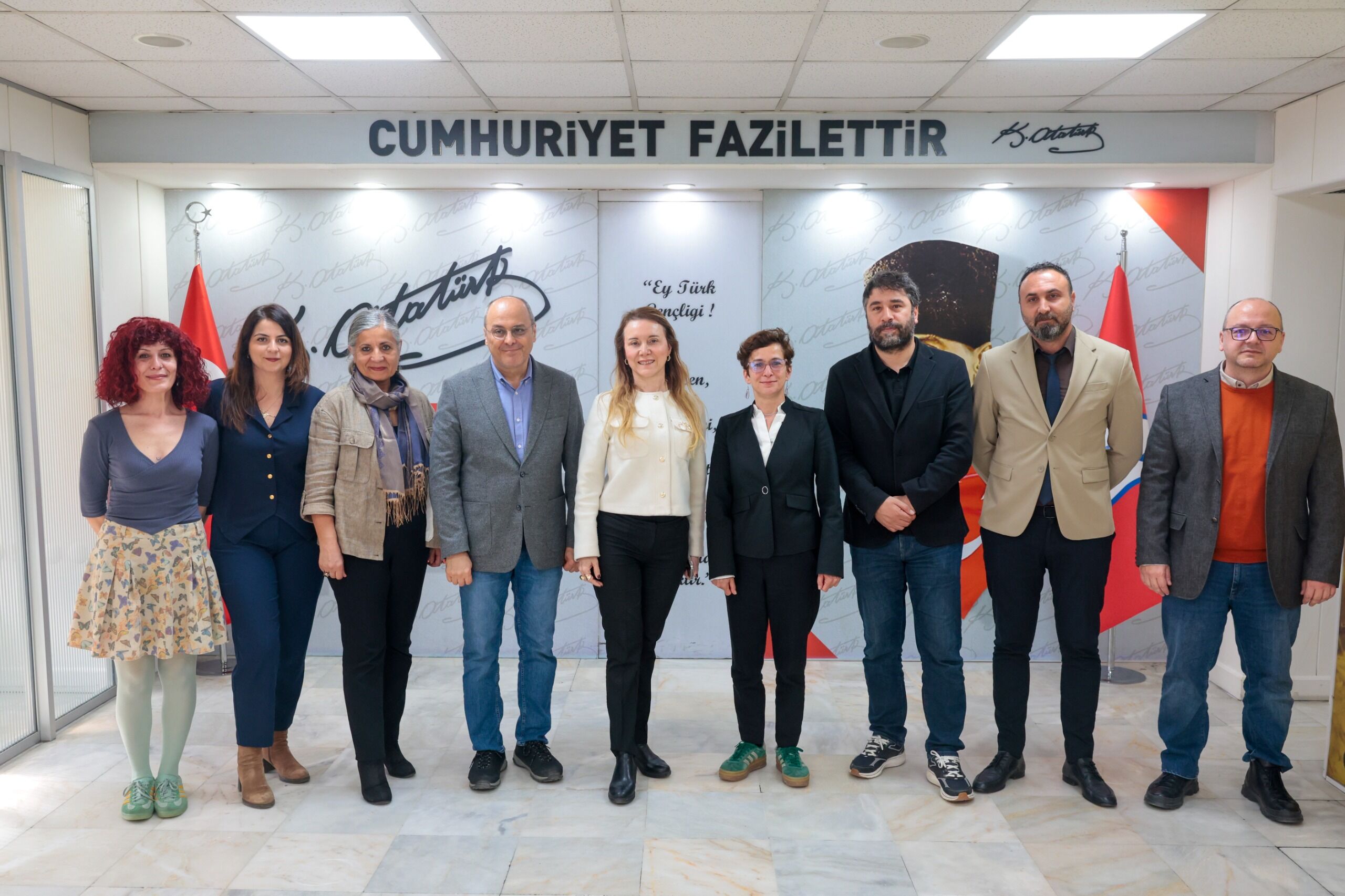 Konak Belediyesi Ve Bayetav’dan Iş Birliği İmzalar Eşit Ve Adil Yaşam Için Atıldı (2)