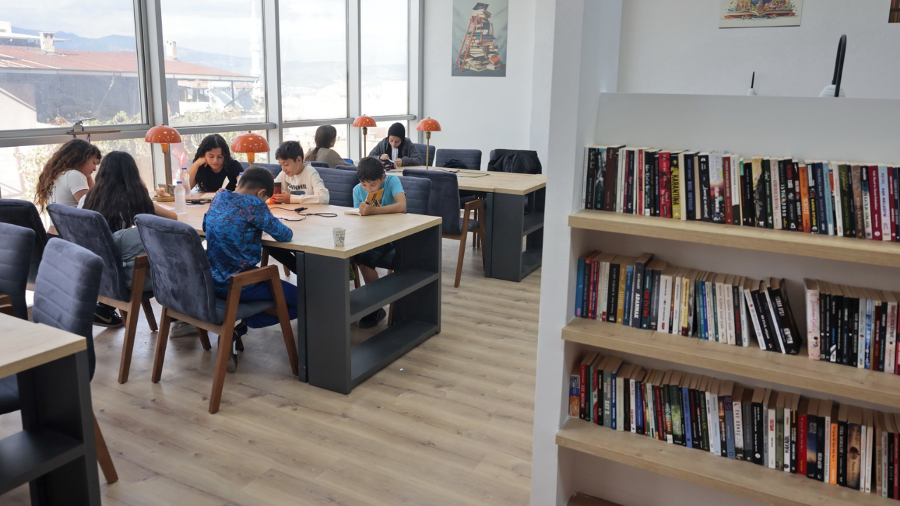 Konak’ın Kütüphane Ağı Büyüyor1-1