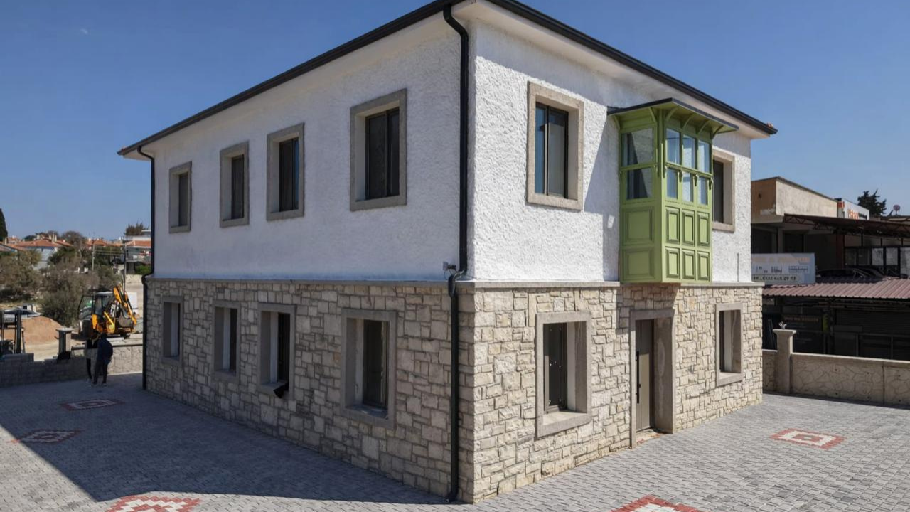 Urla'da Hizmet Atağı