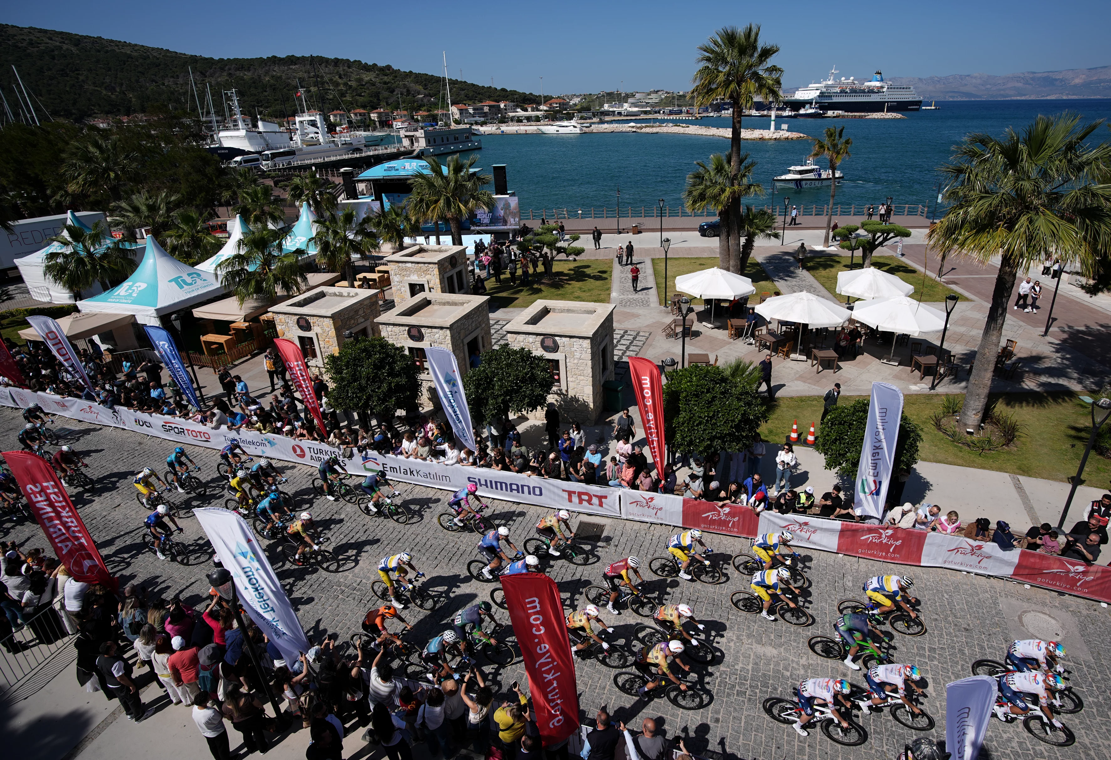 A A 20260426 41214106 41214098 61 C U M H U R B A S K A N L I G I T U R K I Y E B I S I K L E T T U R U