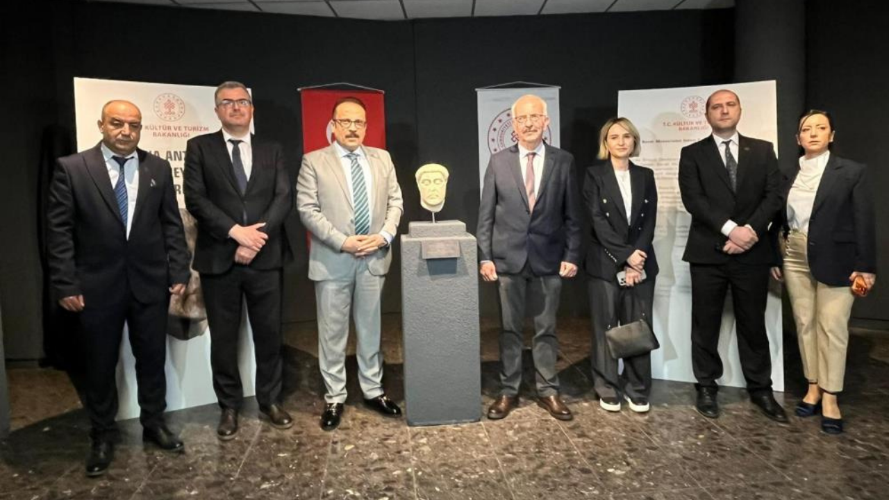 Abd'den Geri Alınan Smyrna Kökenli Heykel Başı İzmir'de Sergileniyor2-2