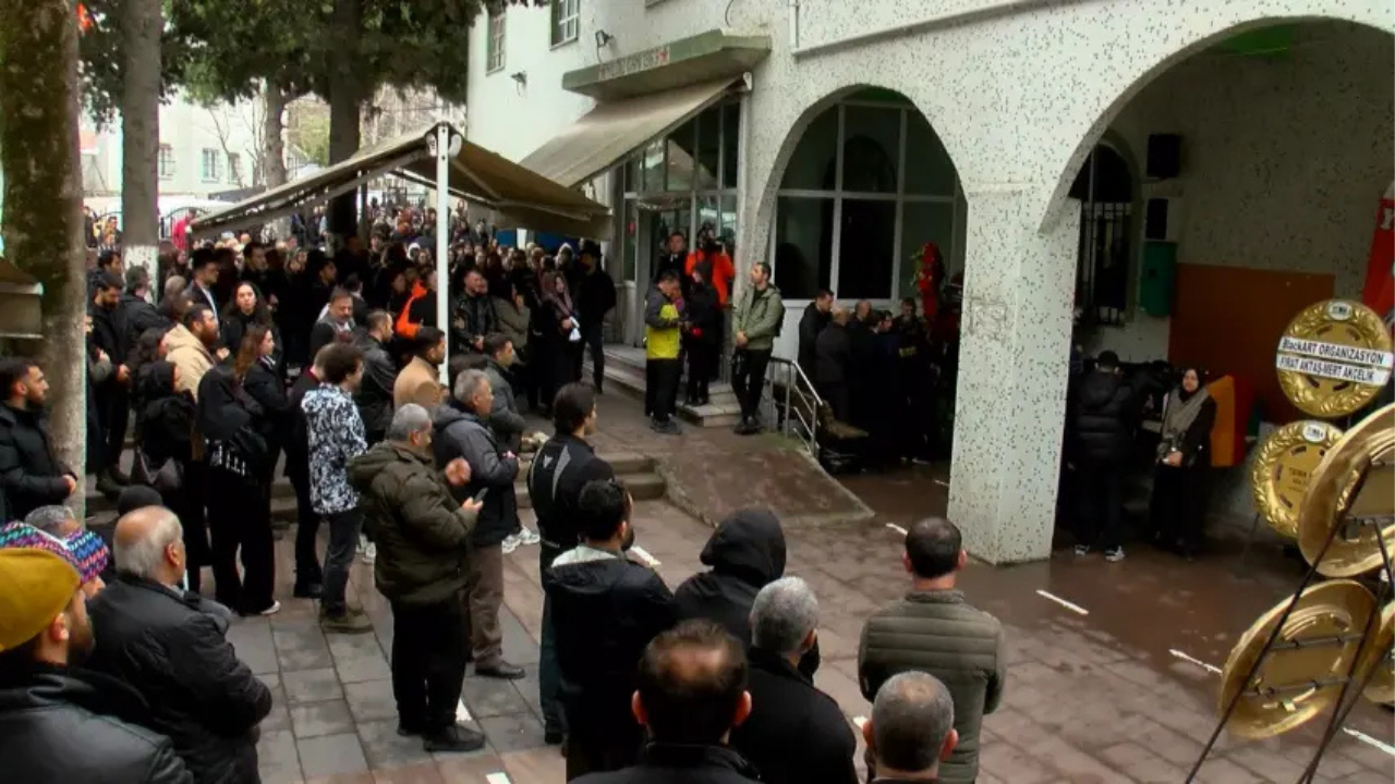 Genç oyuncu Ramazan Tetik son yolculuğuna uğurlandı-1