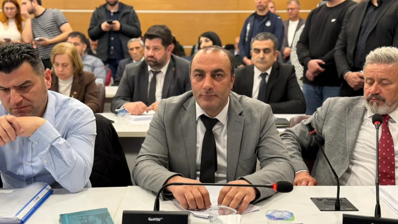 Uşak Operasyonu Bornova Belediye Meclisi’ni Sarstı-1