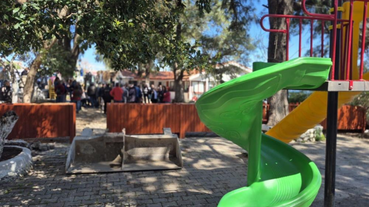 Karaburun’da Nergis Çay Bahçesi Protestosu: Sivil Toplumdan Belediye Kararına Tepki-1