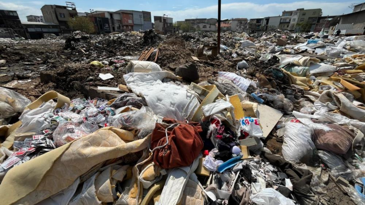 Buca’da sanayi bölgesi çöplüğe döndü: Esnaf isyan etti-2
