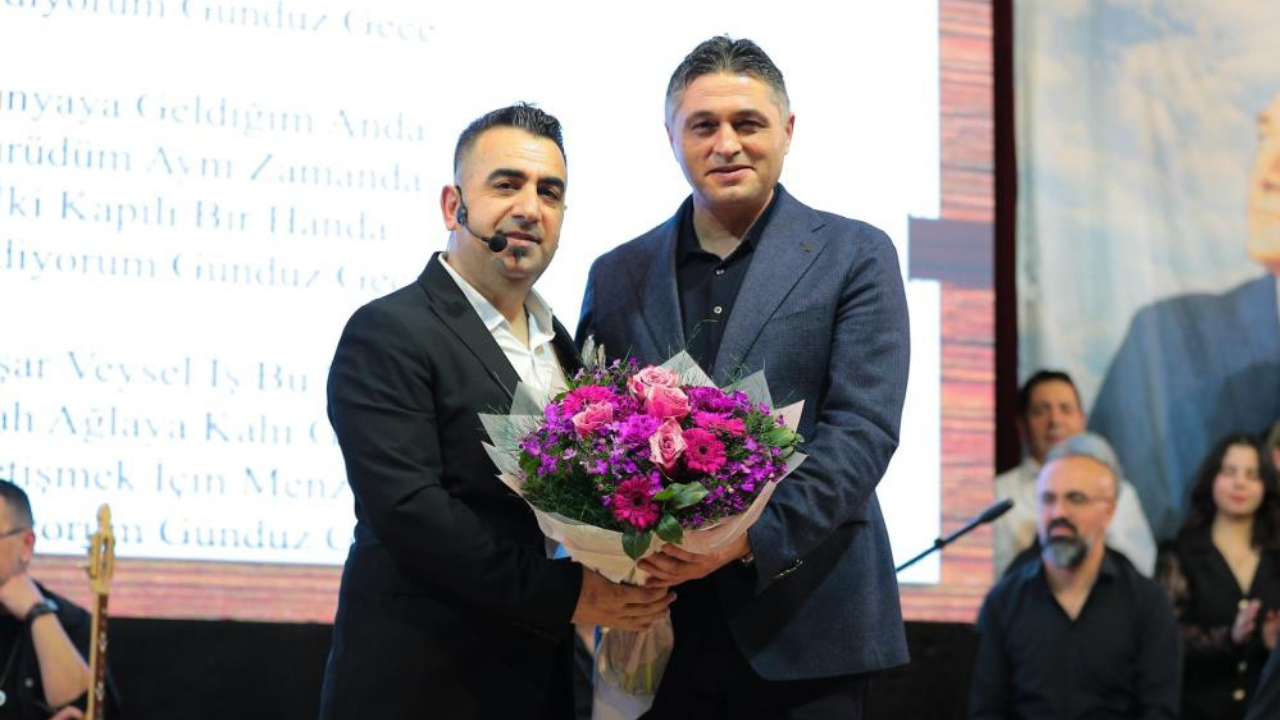 Aşık Veysel Türküleri Aliağa'da Yankılandı1