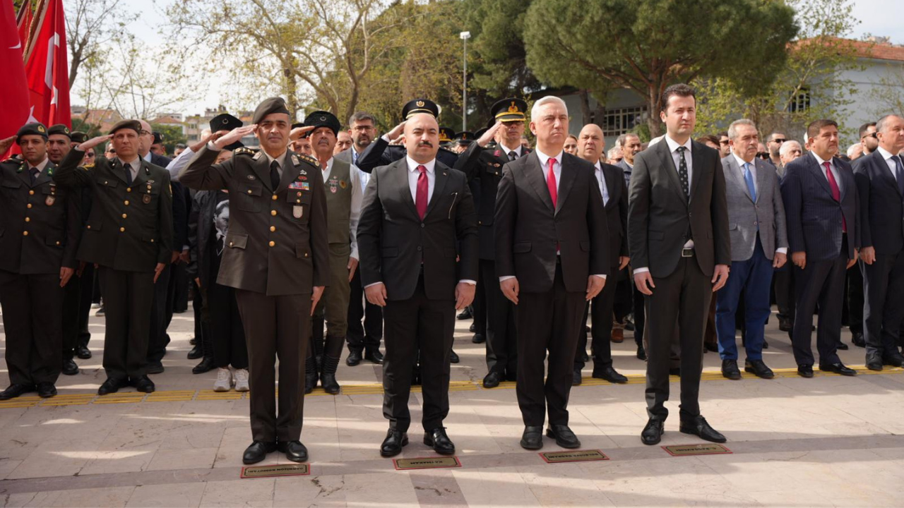 Atatürk’ün Bergama’ya Gelişinin 92. Yılına Anlamlı Kutlama1