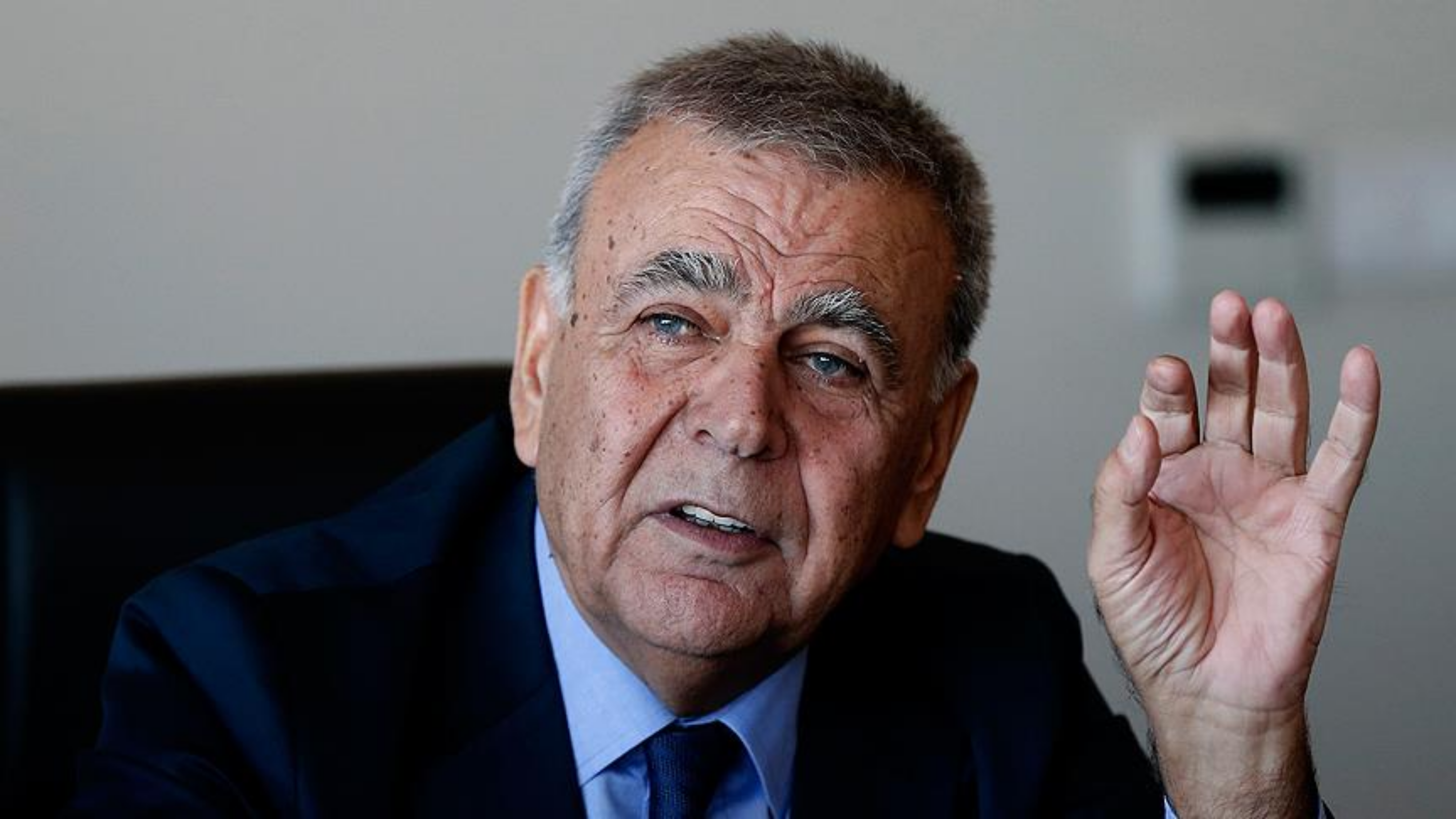 Aziz Kocaoğlu CHP’den istifa etti: "Geçici bir ayrılık” mesajı verdi