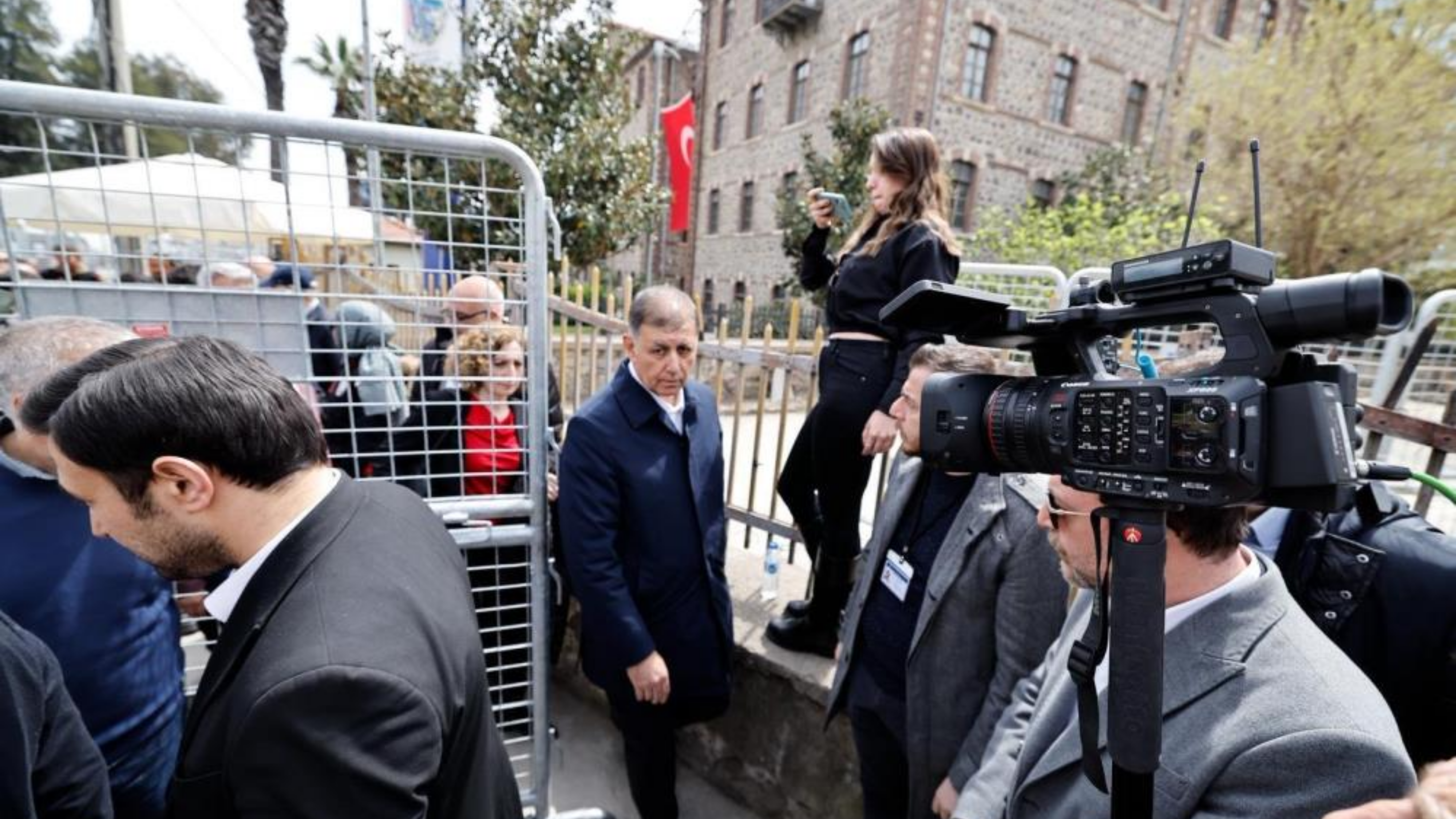 Cemil Tugay Meslek Fabrikası Demirbaşlar