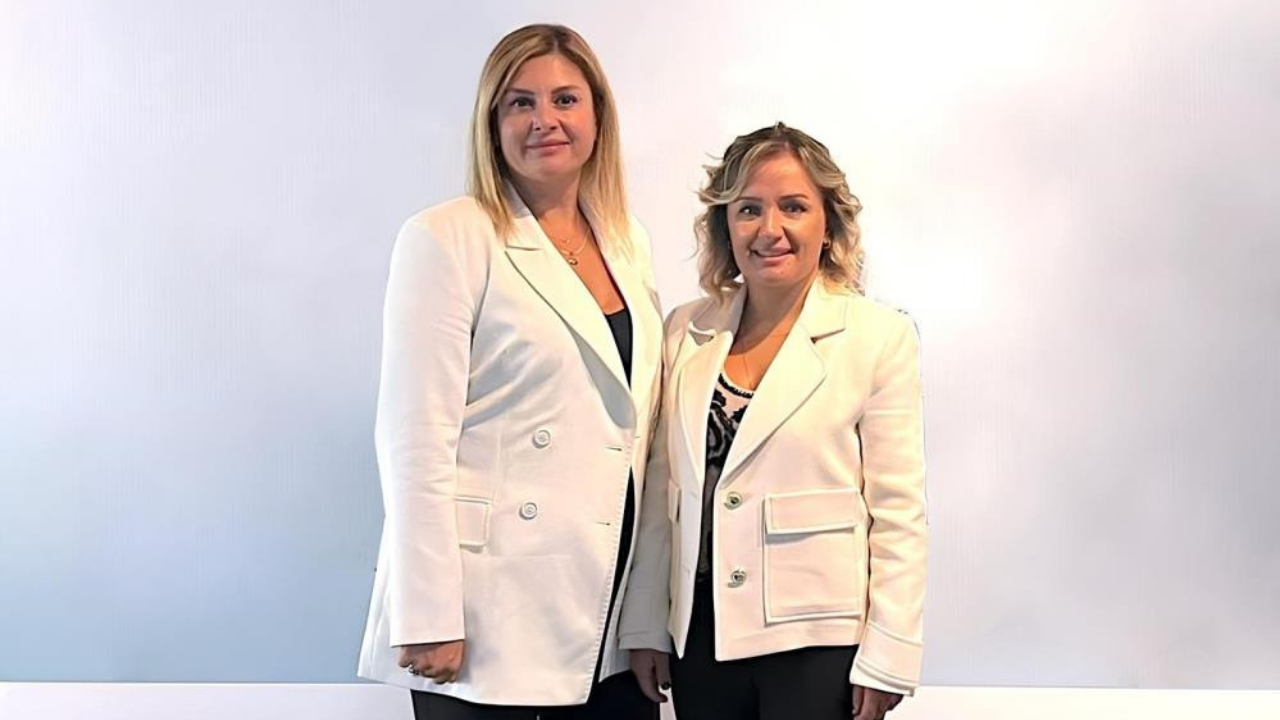 Ed Fuarcilik Kurucu Ortaği Di̇lek Soydan İle Ed Fuarcilik Kurucu Ortaği Emel Yilmaz