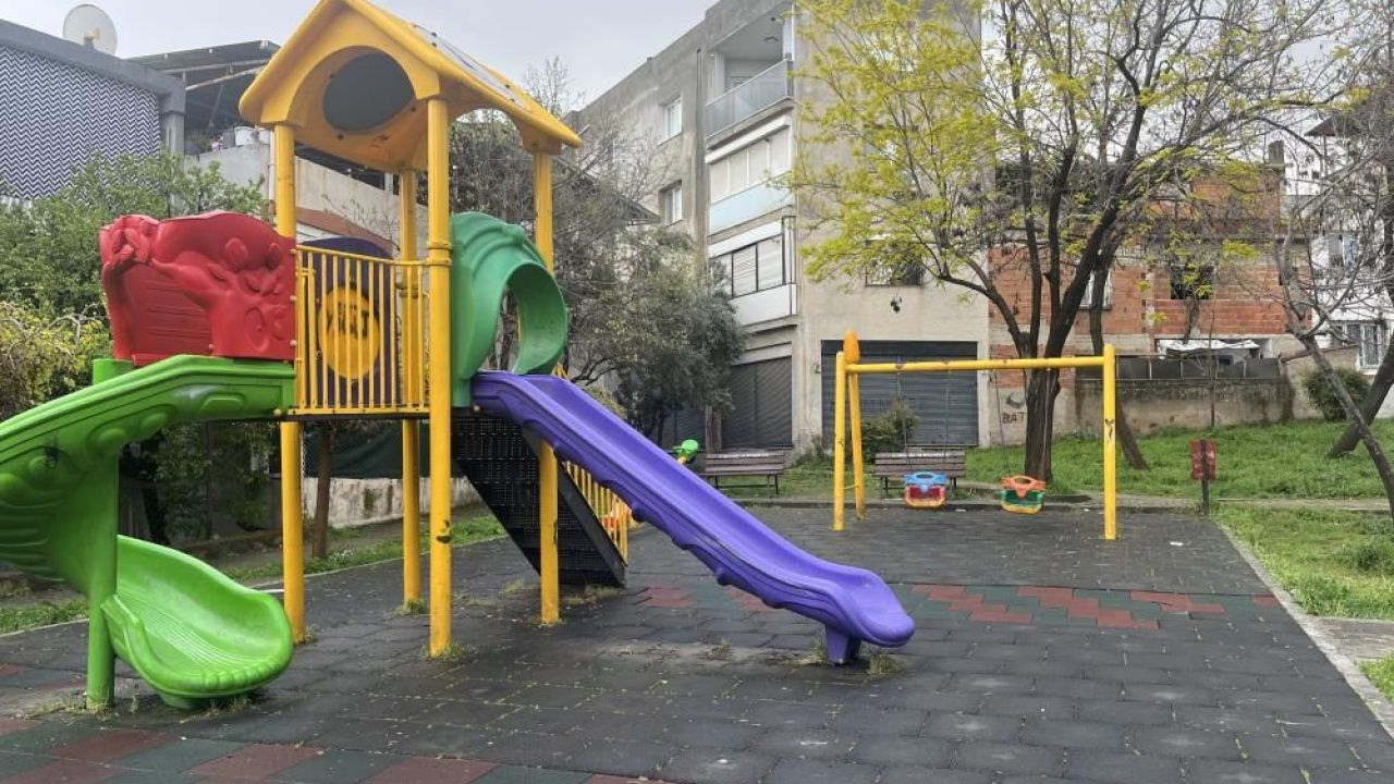 İzmir’de bıçaklanan 2 yaşındaki çocuğun annesi konuştu: Bugün çocuğum toprak altında olabilirdi-3