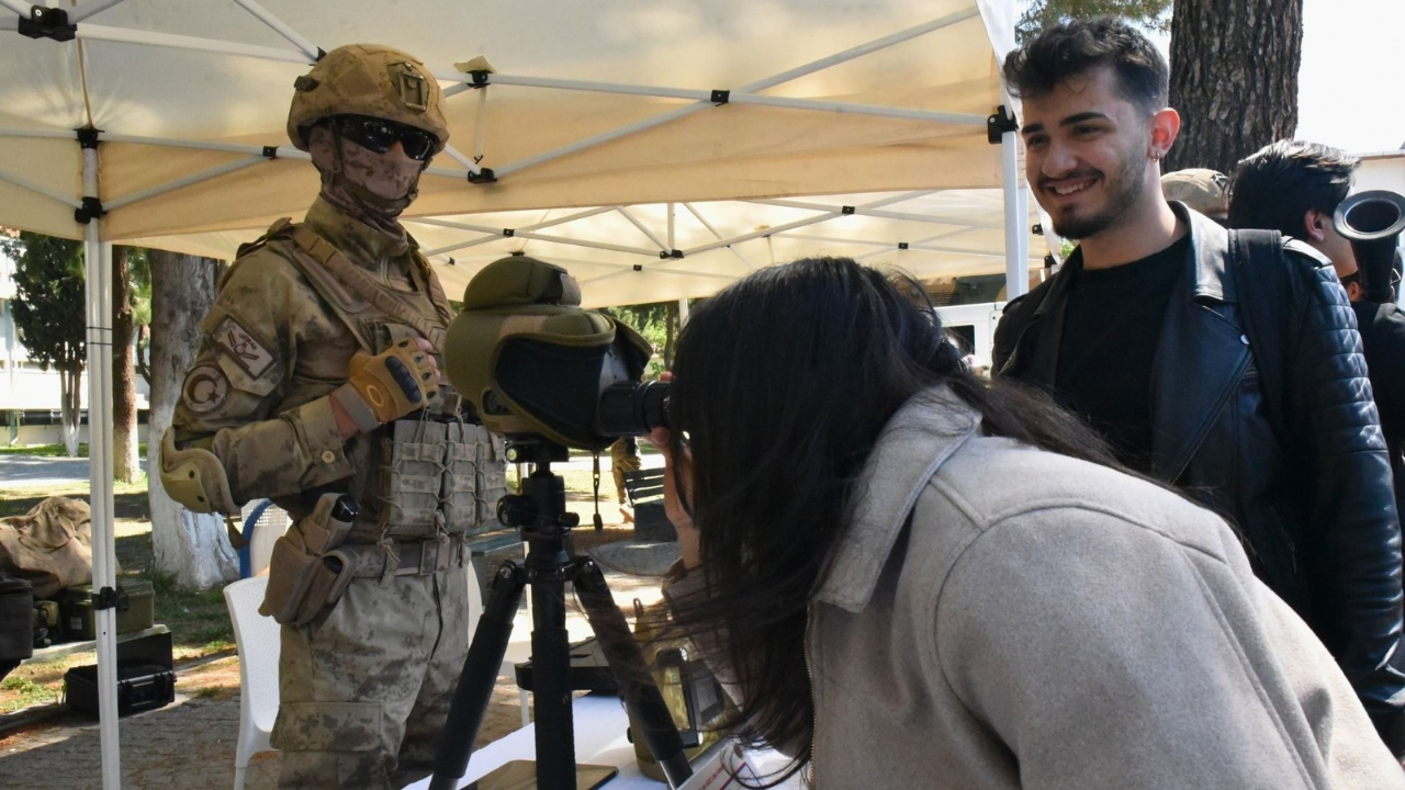 Ege Üniversitesi’nde Savunma Teknolojileri Zirvesi başladı