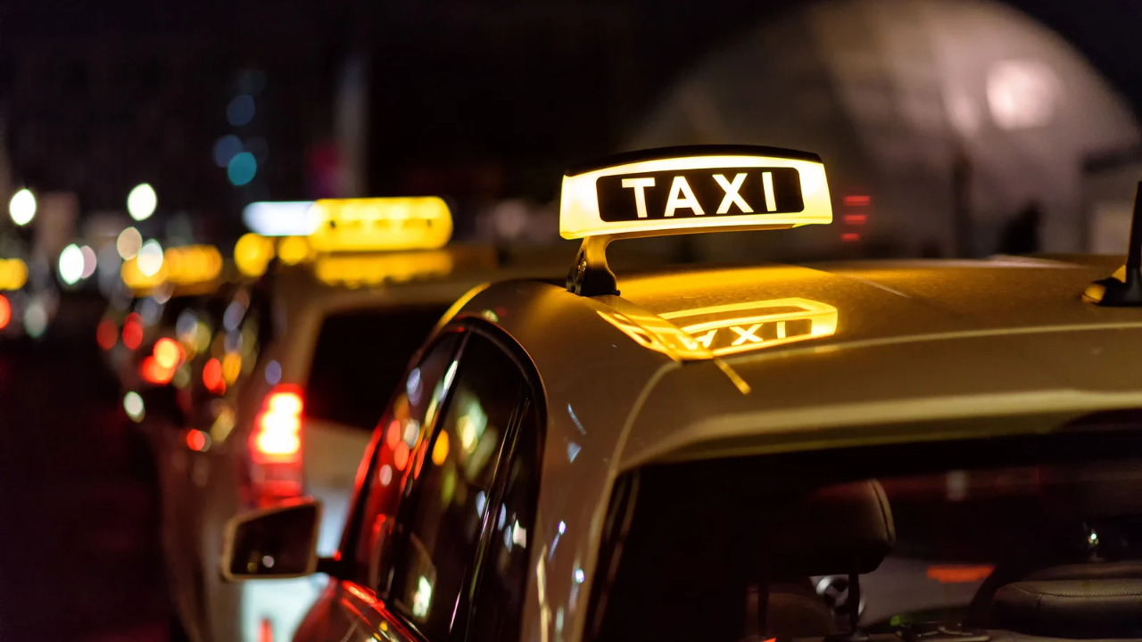 İzmir’de 100 yeni taksi plakası için ihale 30 Nisan’da