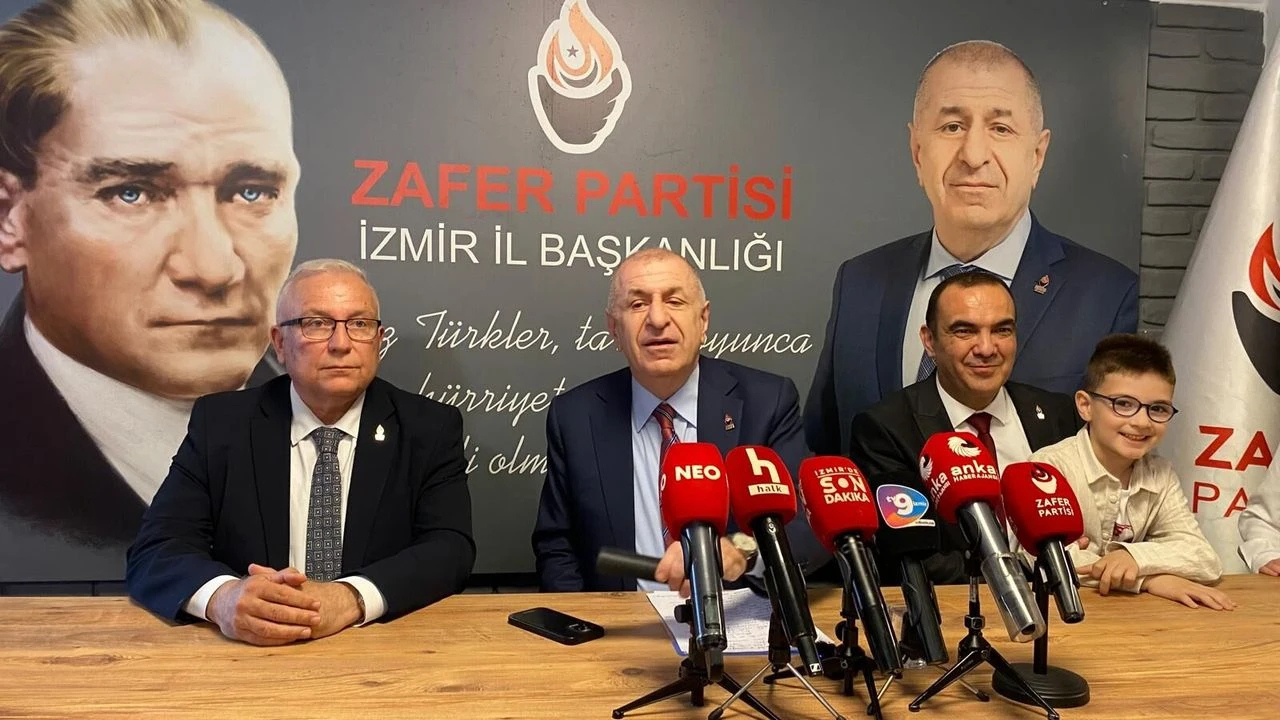 Özdağ’dan İzmir’de sert mesajlar: AK Parti dönemi sona erecek