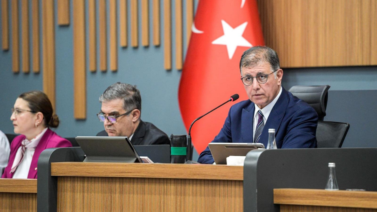 Başkan Tugay'dan kentsel dönüşüm açıklaması: İzmir dezenformasyon baskısı altındadır