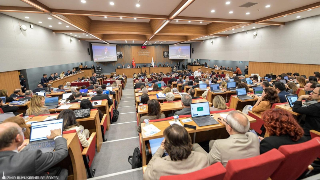 “İzmir Dezenformasyon Baskısı Altındadır”2