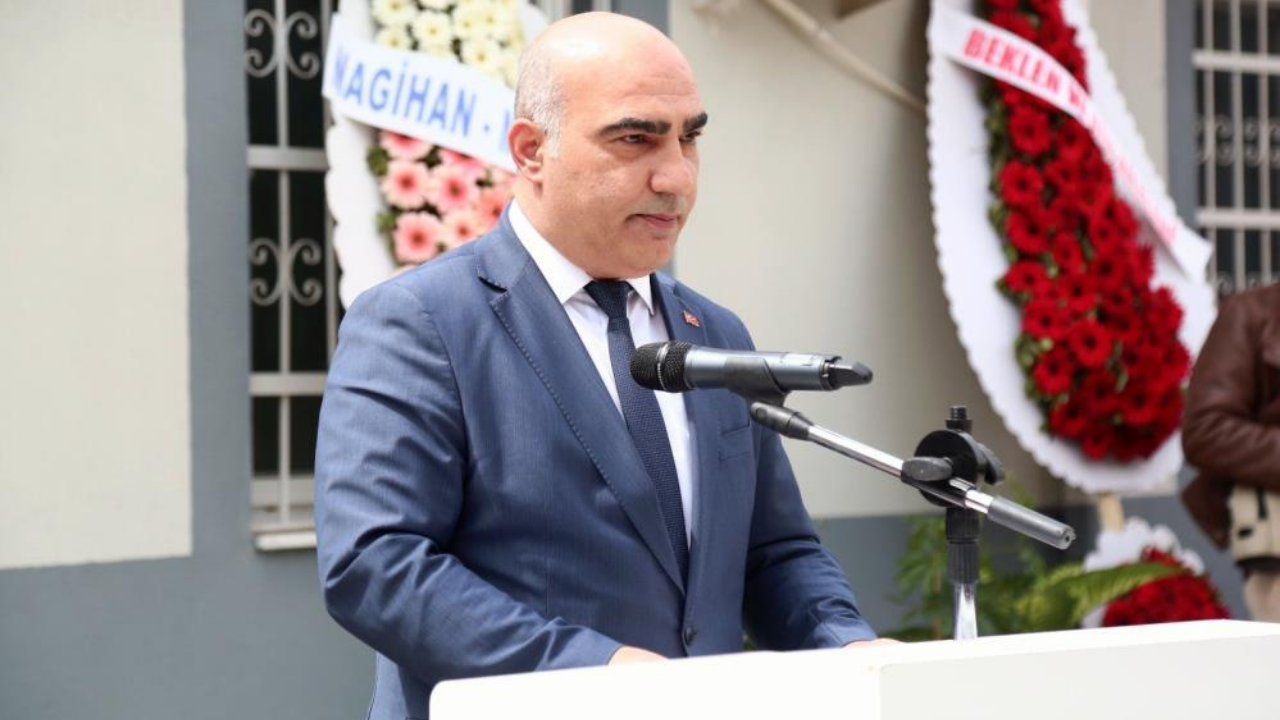 İzmi̇r İl Sağlik Müdürü Doç. Dr. Ayhan Kul