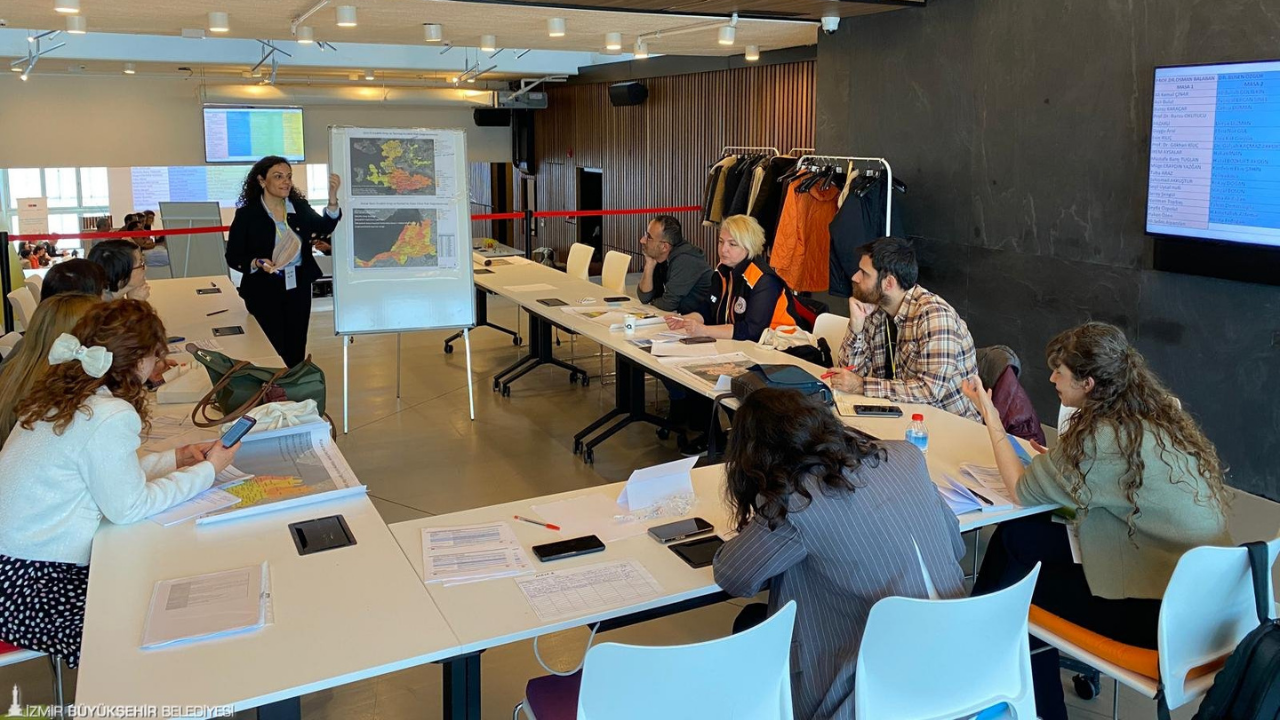 İzmir’in Iklim Geleceği Masaya Yatırıldı