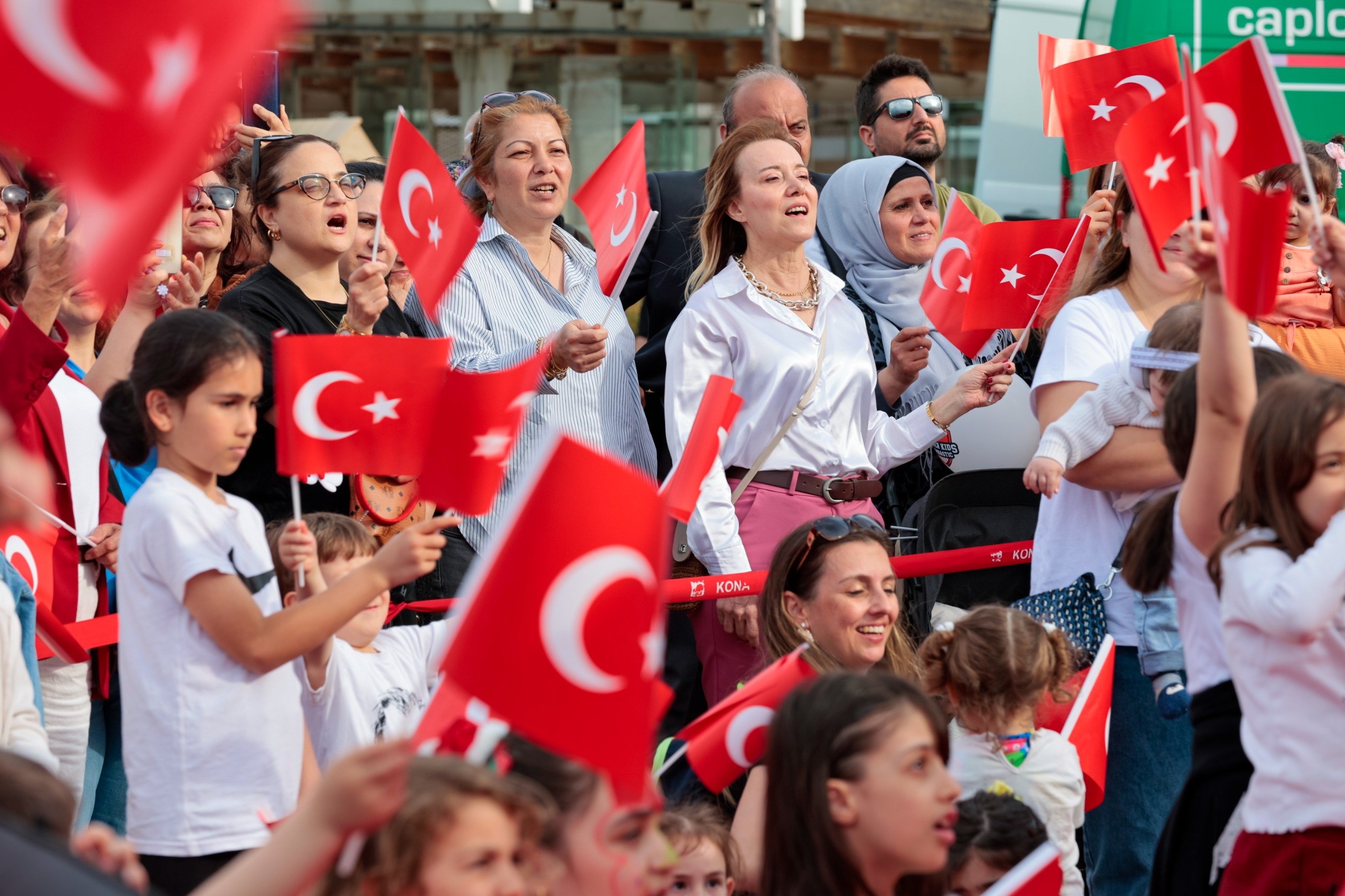 Konak’ta 23 Nisan Coşkusu Karantina Meydanı’nda zirve yapacak