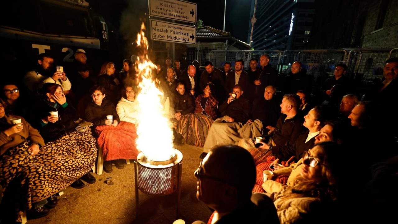 Meslek Fabrikası Nöbet3